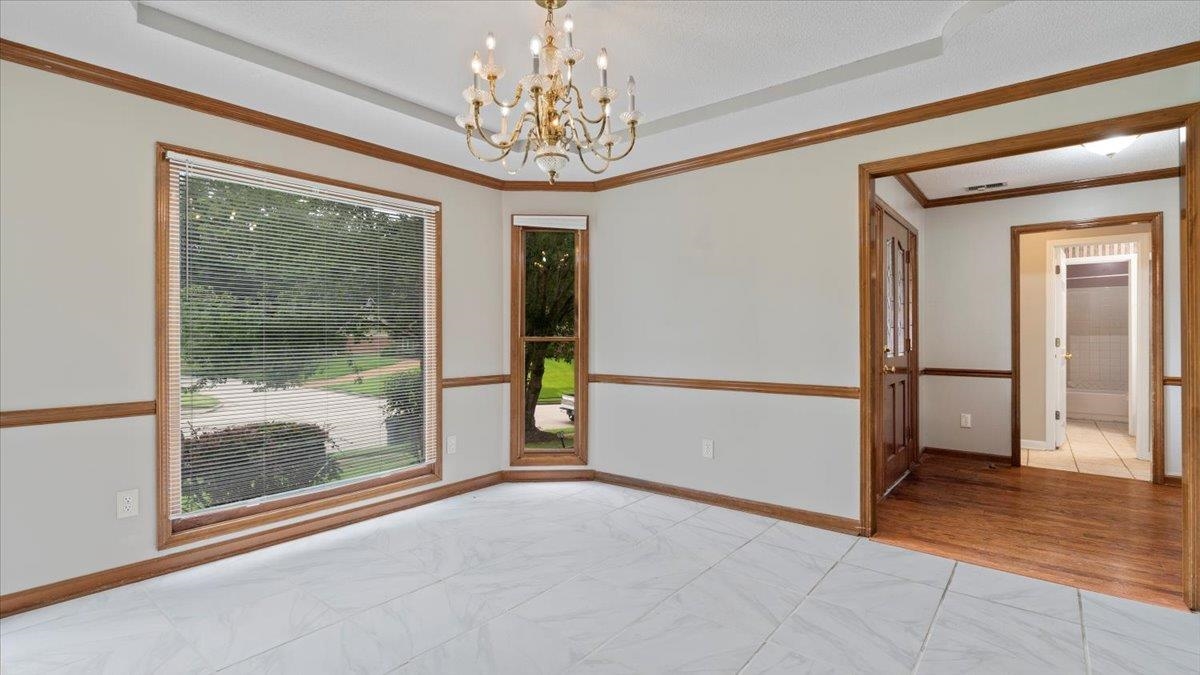 2668 MORNING WOODS DR