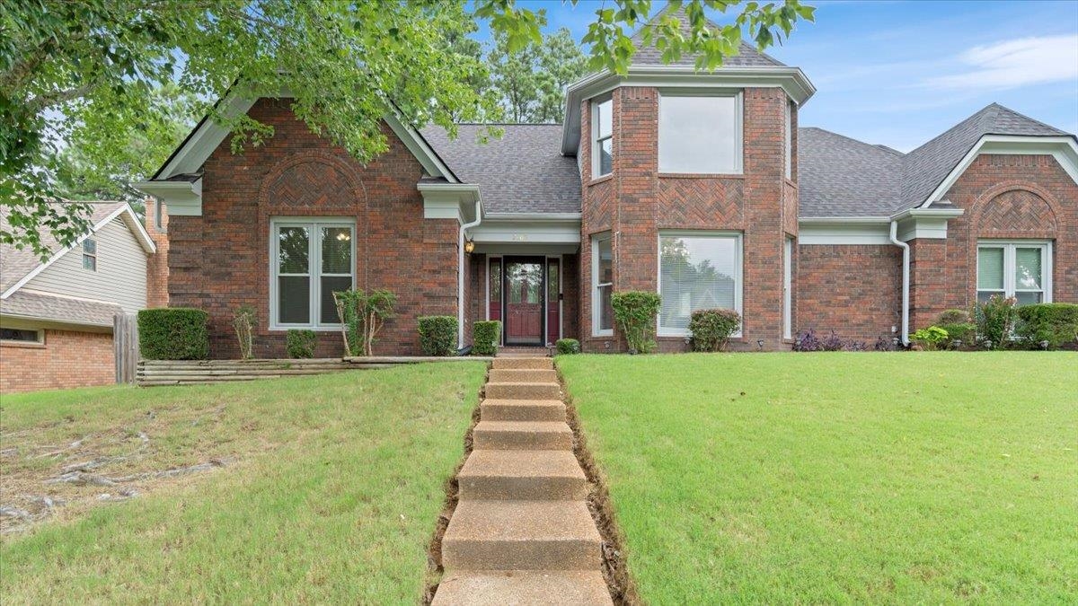 2668 MORNING WOODS DR