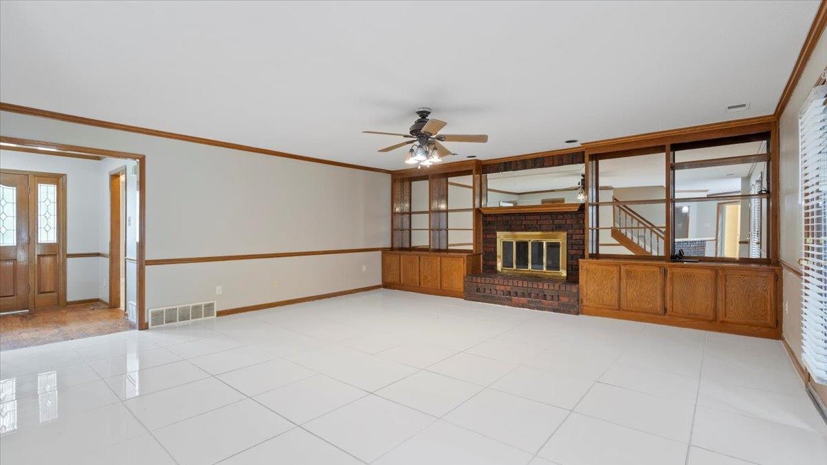 2668 MORNING WOODS DR