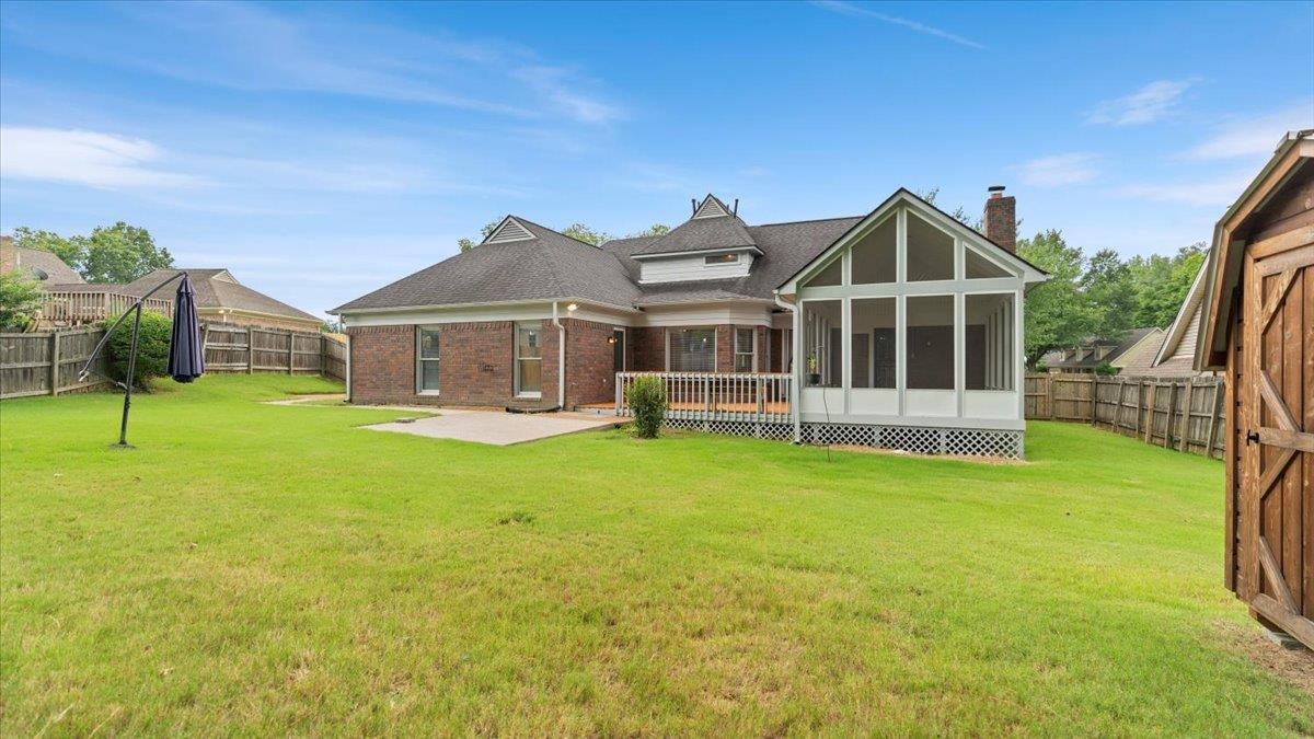 2668 MORNING WOODS DR