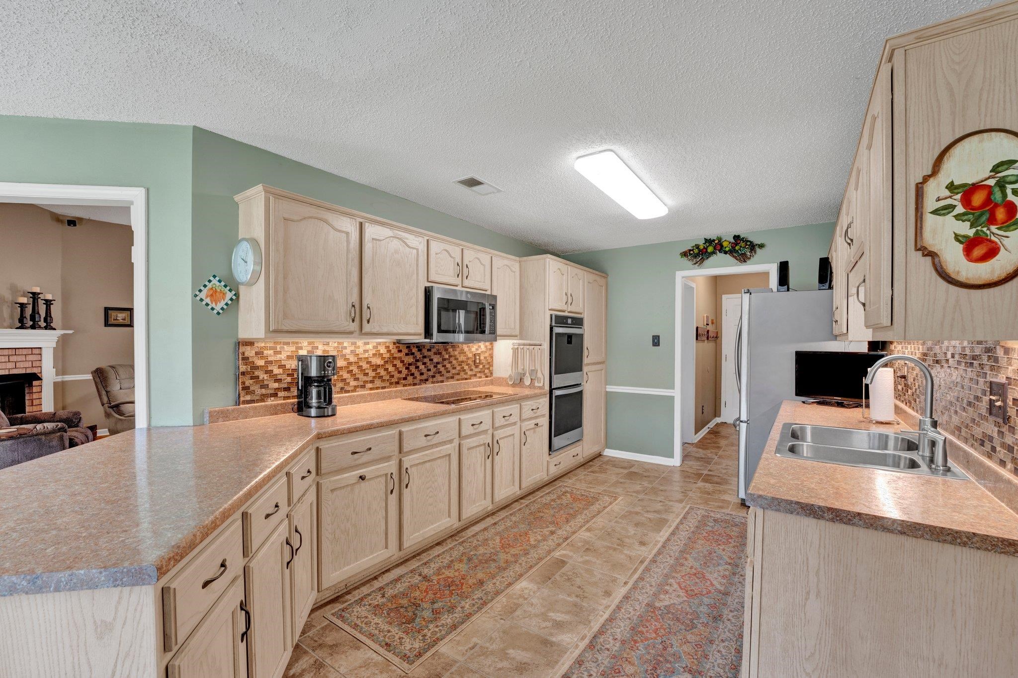 6317 THISTLE POINT CV