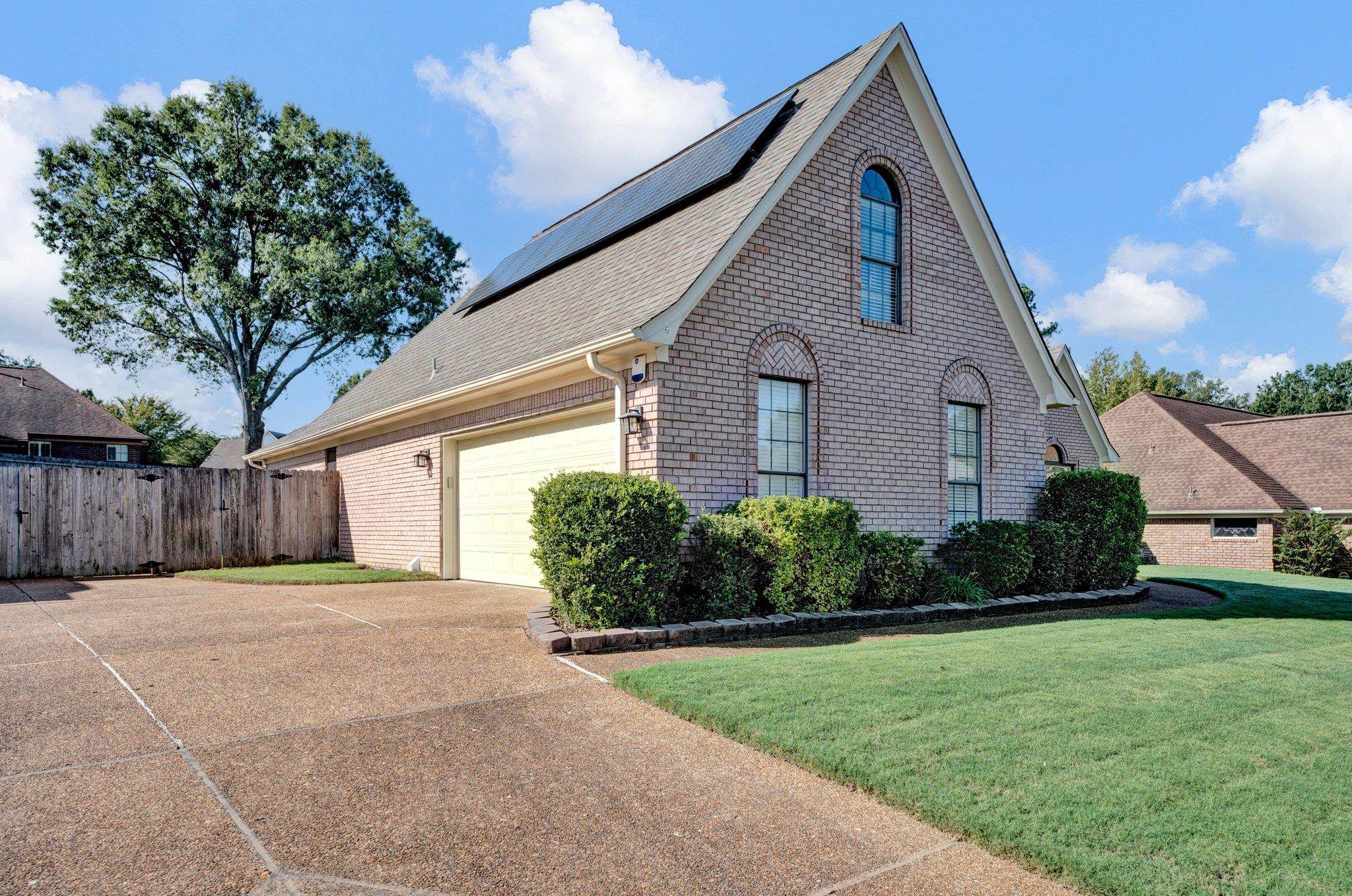 6317 THISTLE POINT CV