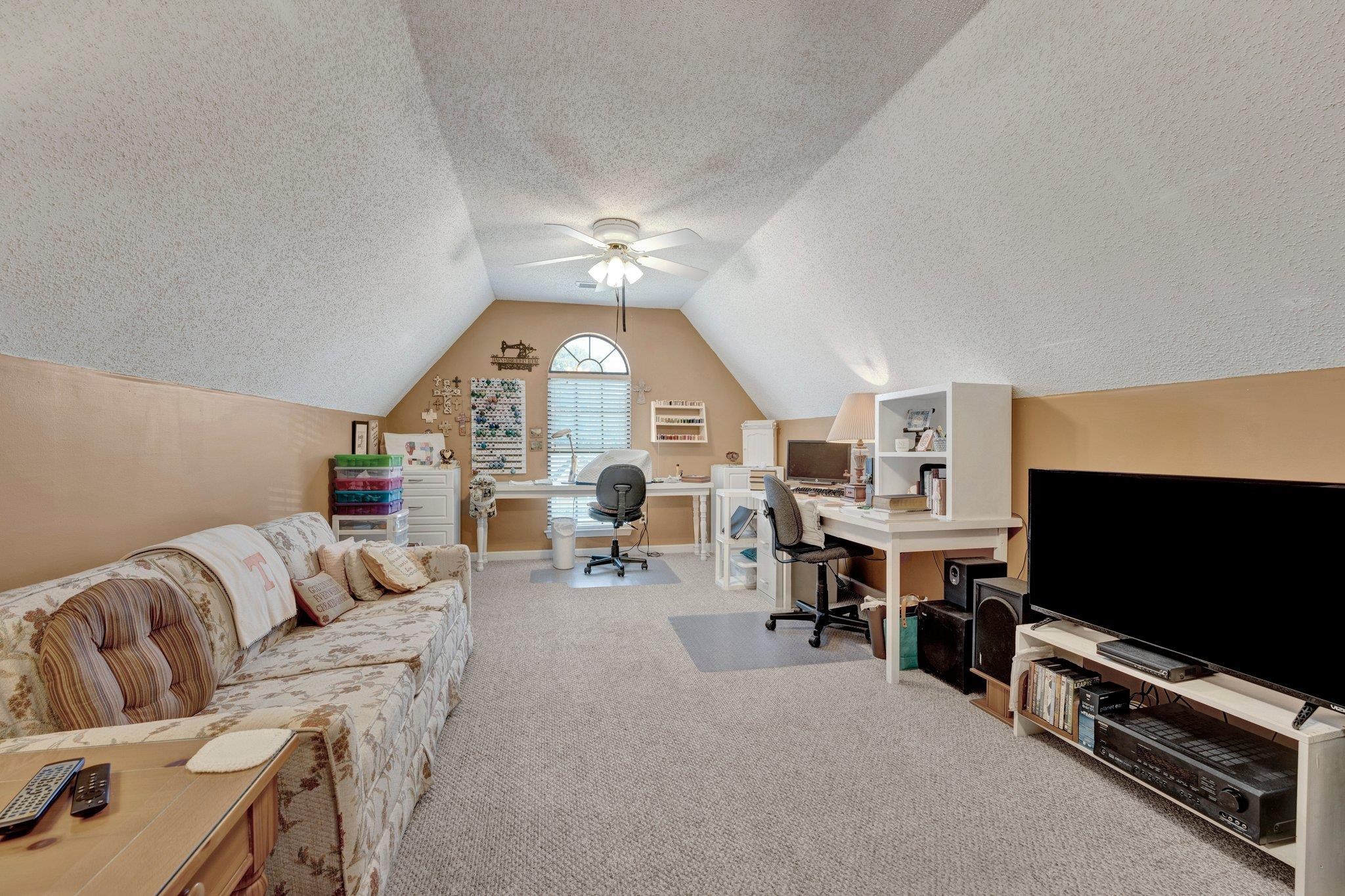 6317 THISTLE POINT CV