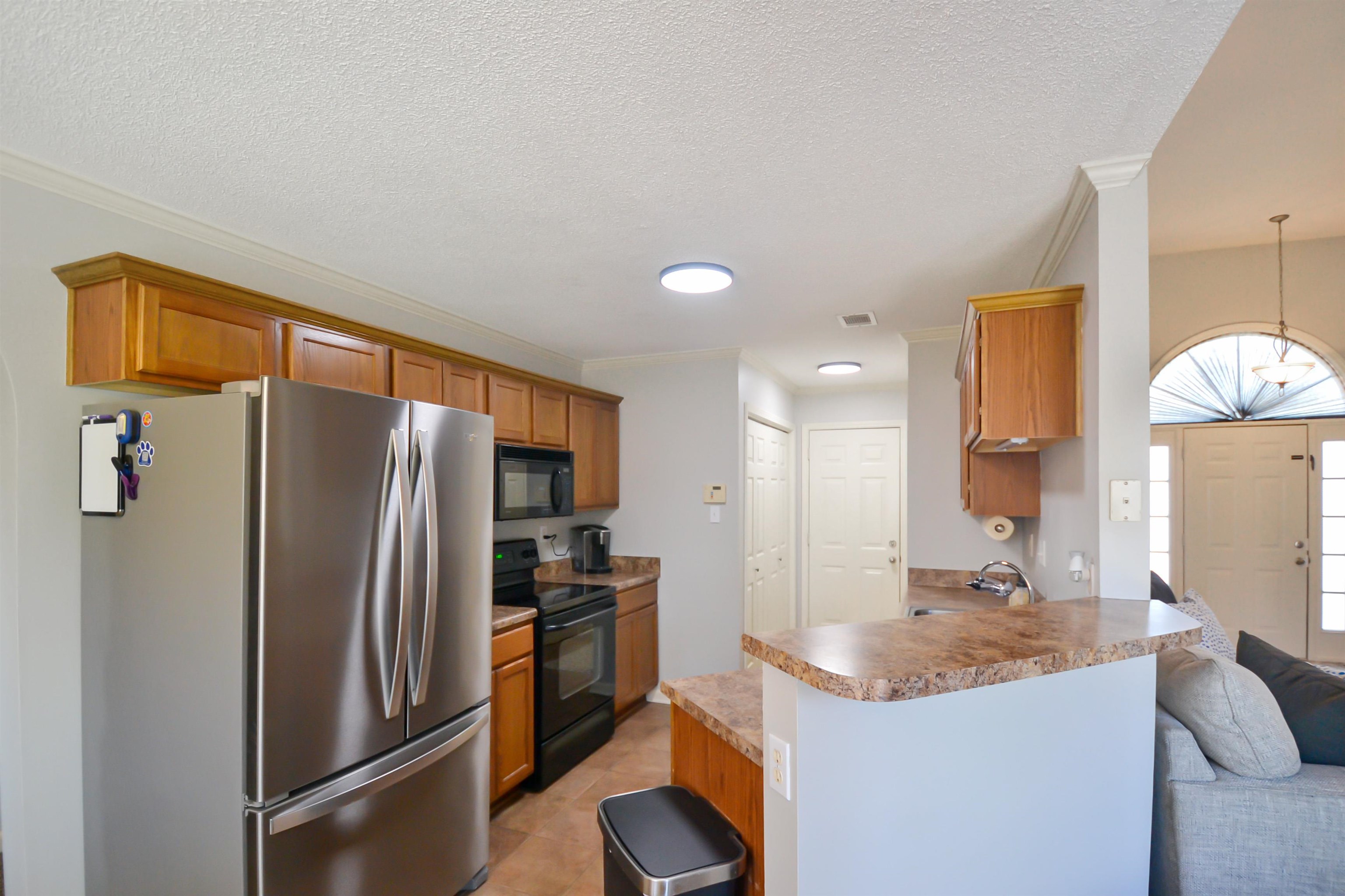 11810 VILLAGE CENTER ST