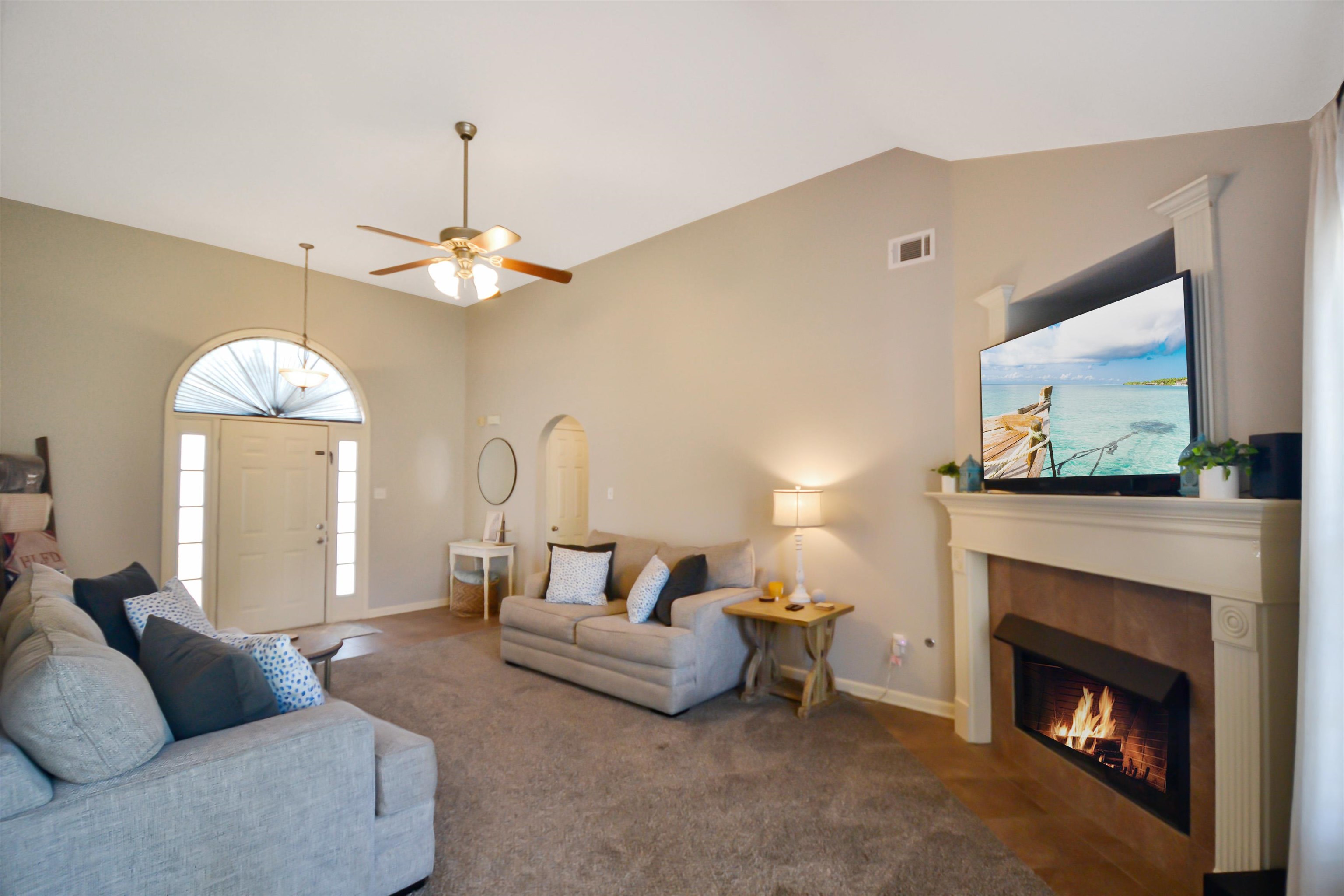 11810 VILLAGE CENTER ST