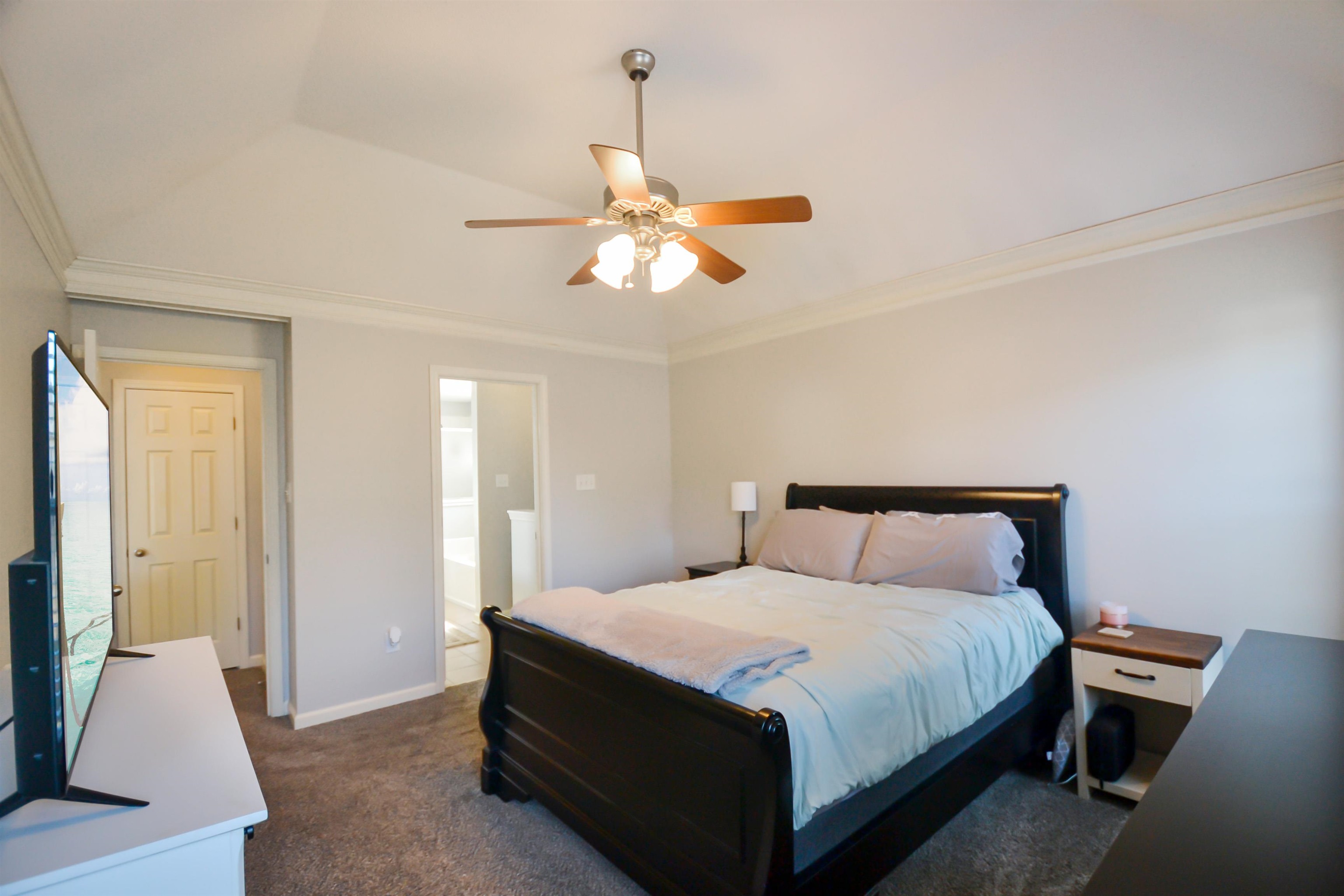 11810 VILLAGE CENTER ST