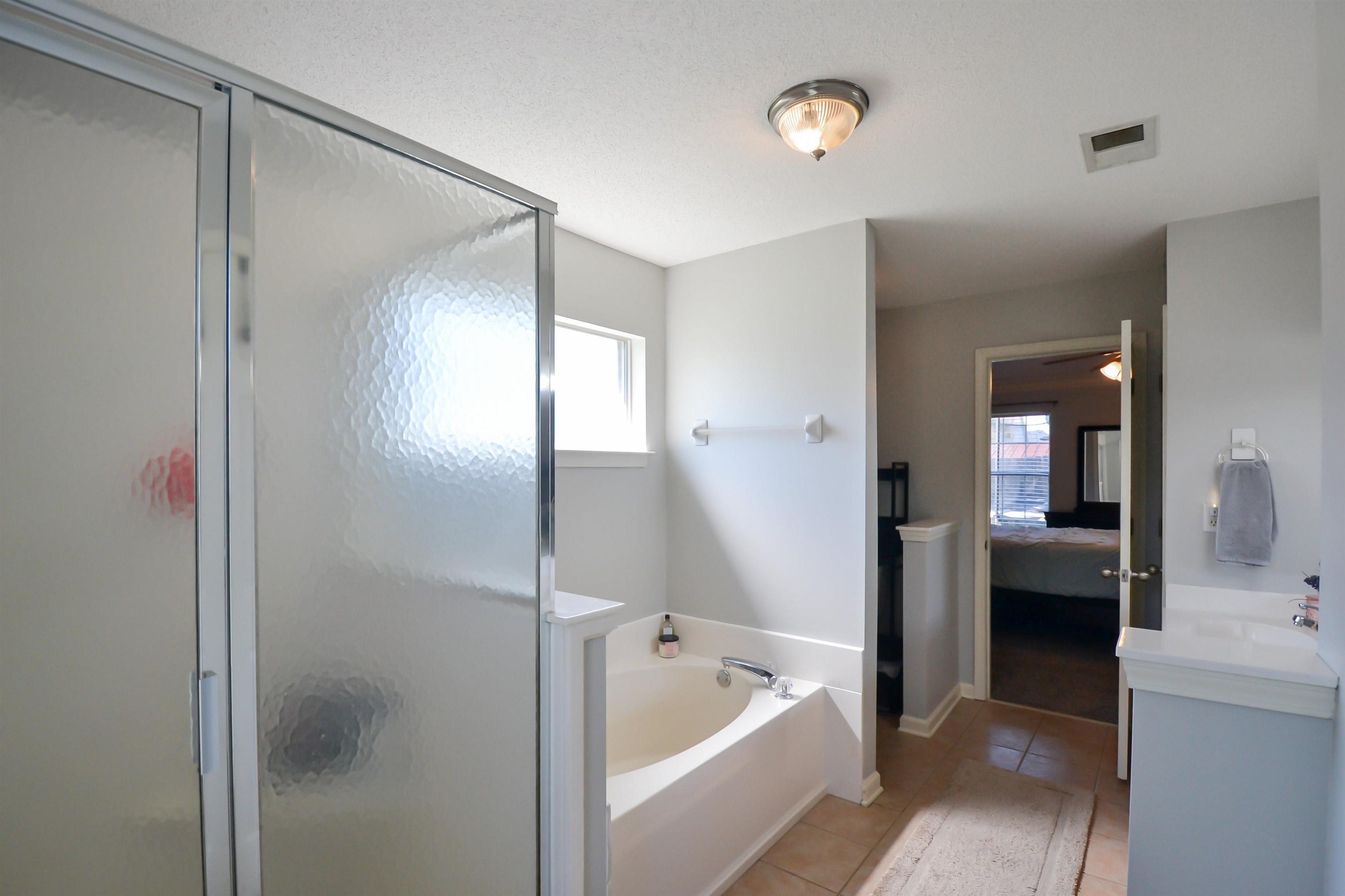 11810 VILLAGE CENTER ST