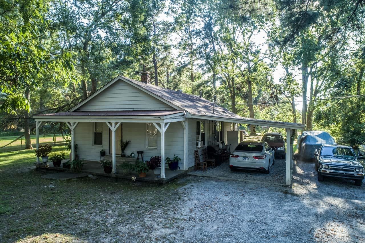 8495 QUITO RD