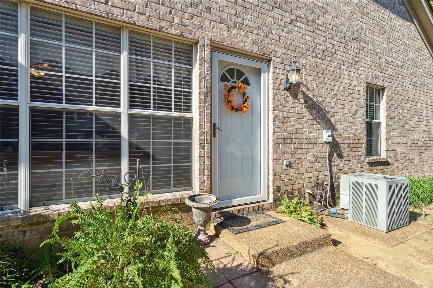 3093 GOFORTH WAY