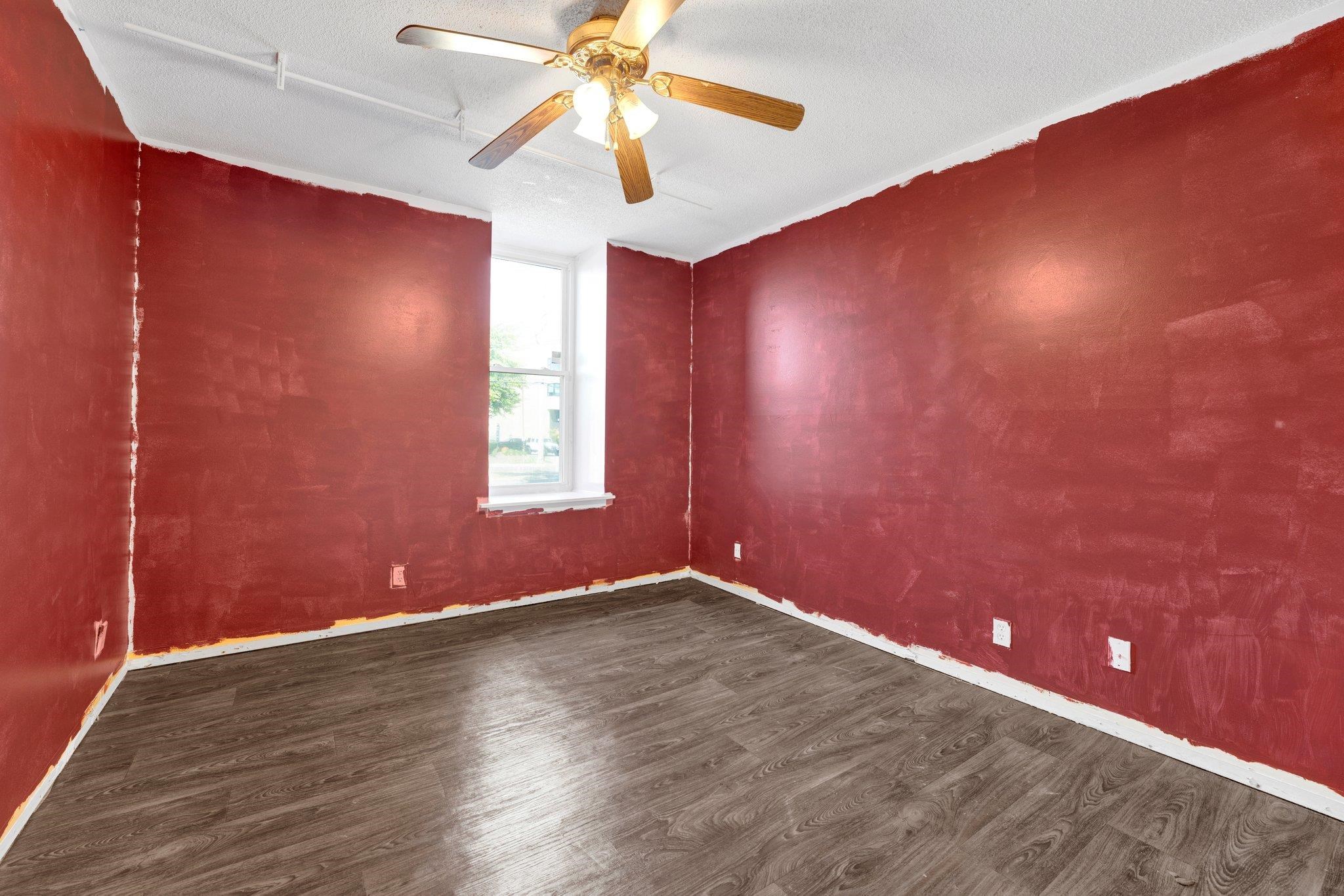 6573 POPLAR AVE Unit: 1