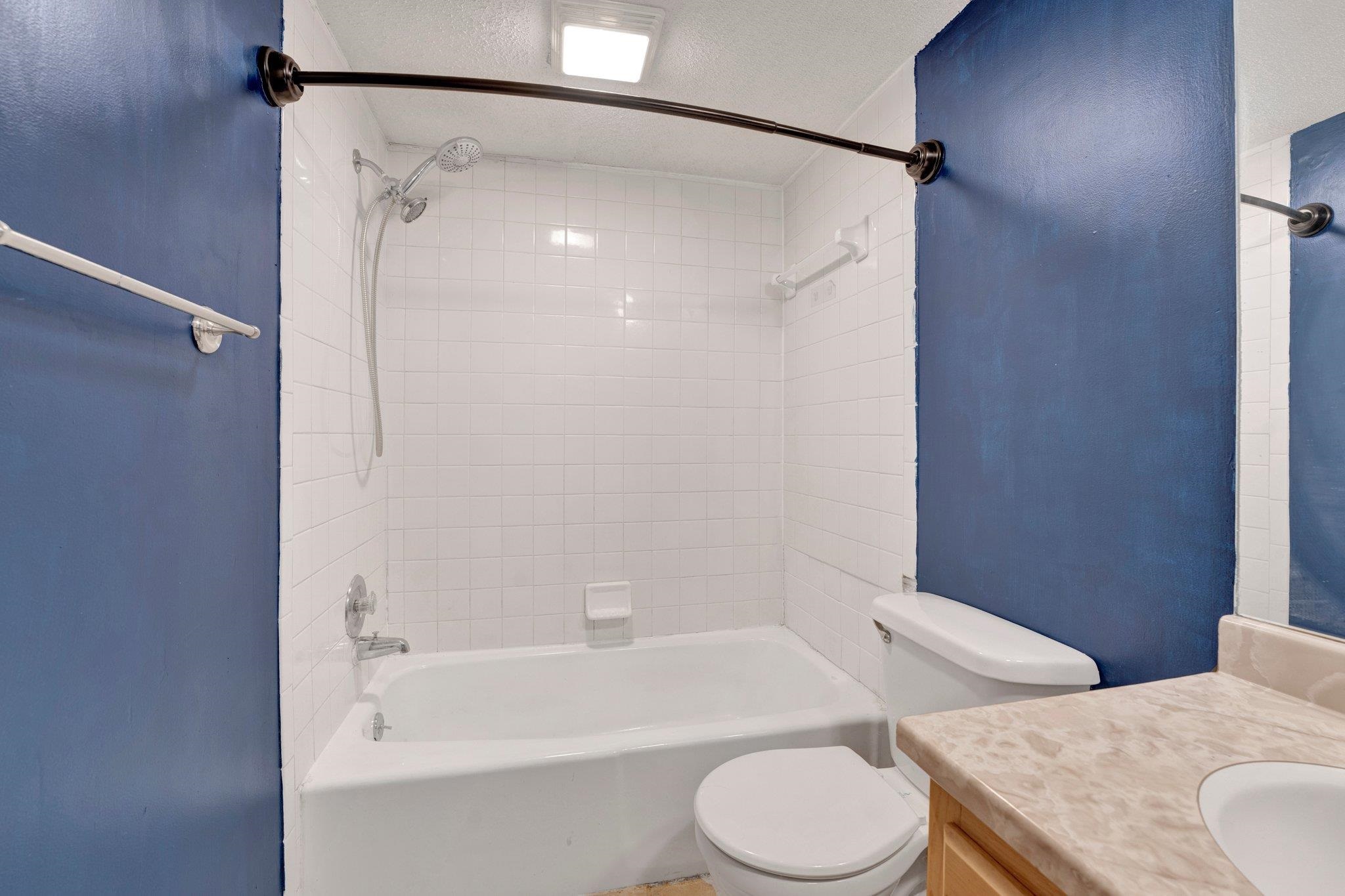 6573 POPLAR AVE Unit: 1