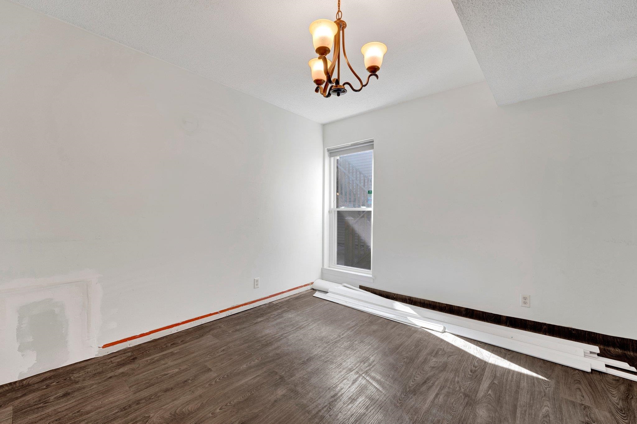 6573 POPLAR AVE Unit: 1