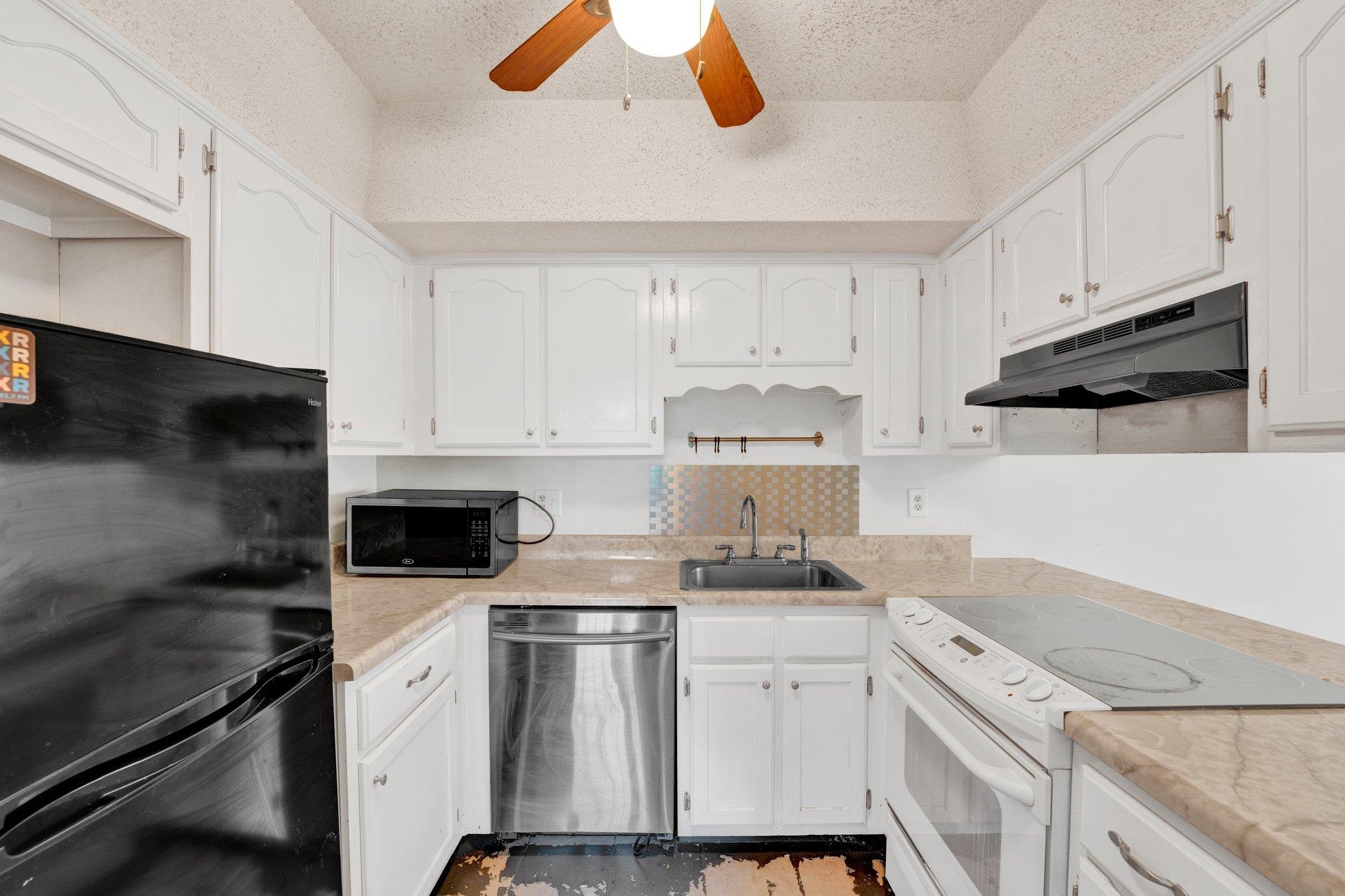 6573 POPLAR AVE Unit: 1