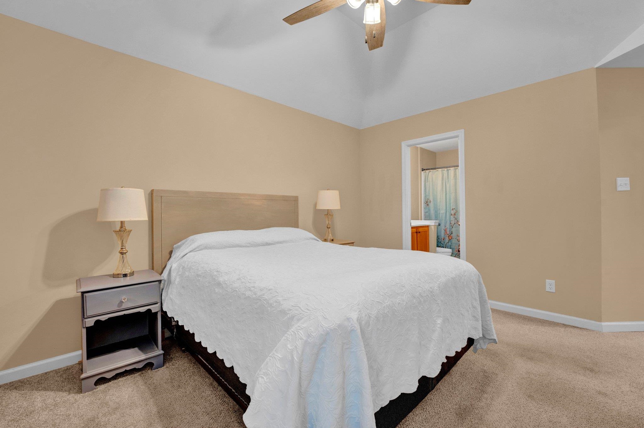 3107 ULTRAGREEN LN