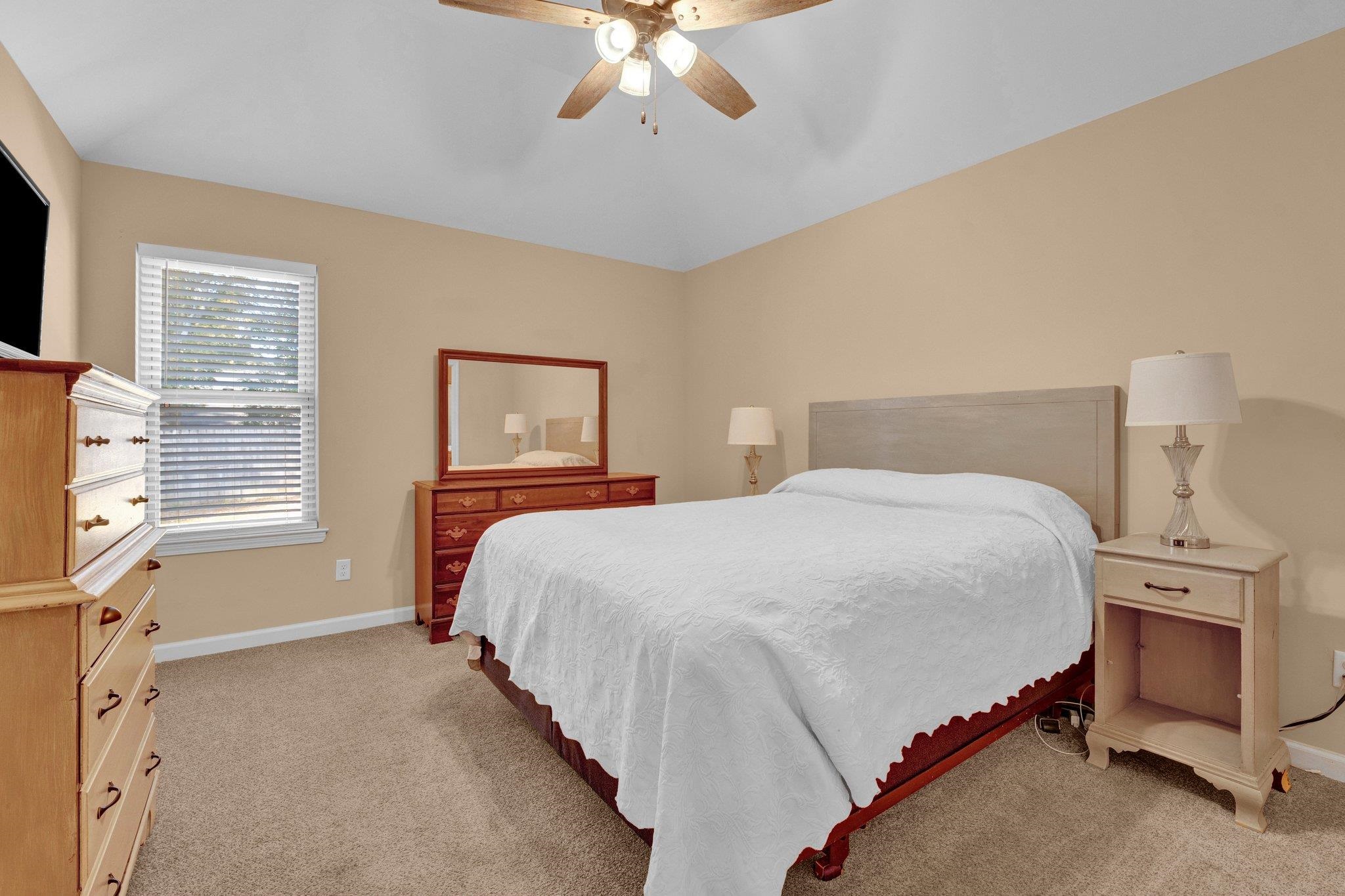 3107 ULTRAGREEN LN