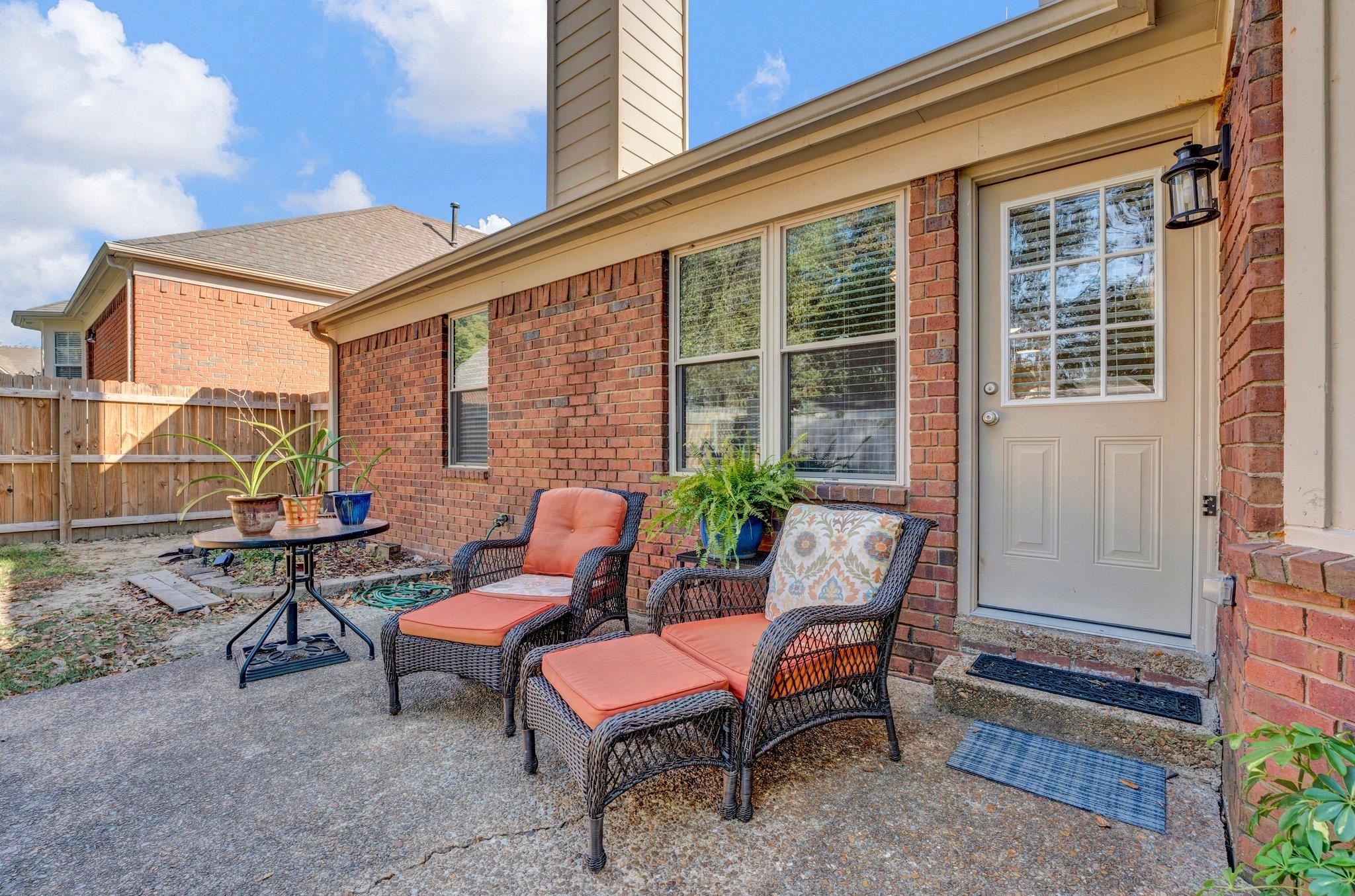 3107 ULTRAGREEN LN