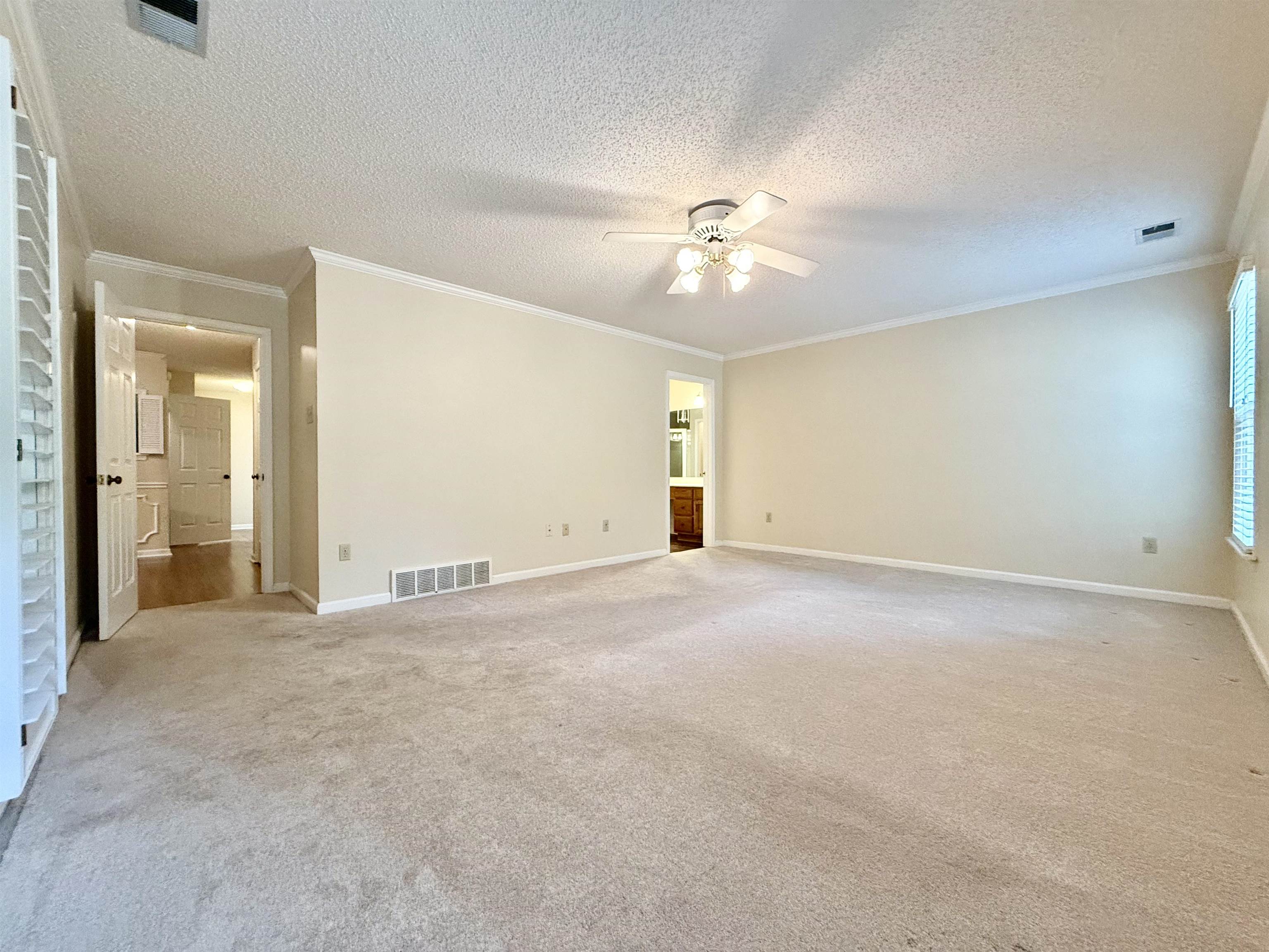 9427 MORNING WOODS CV