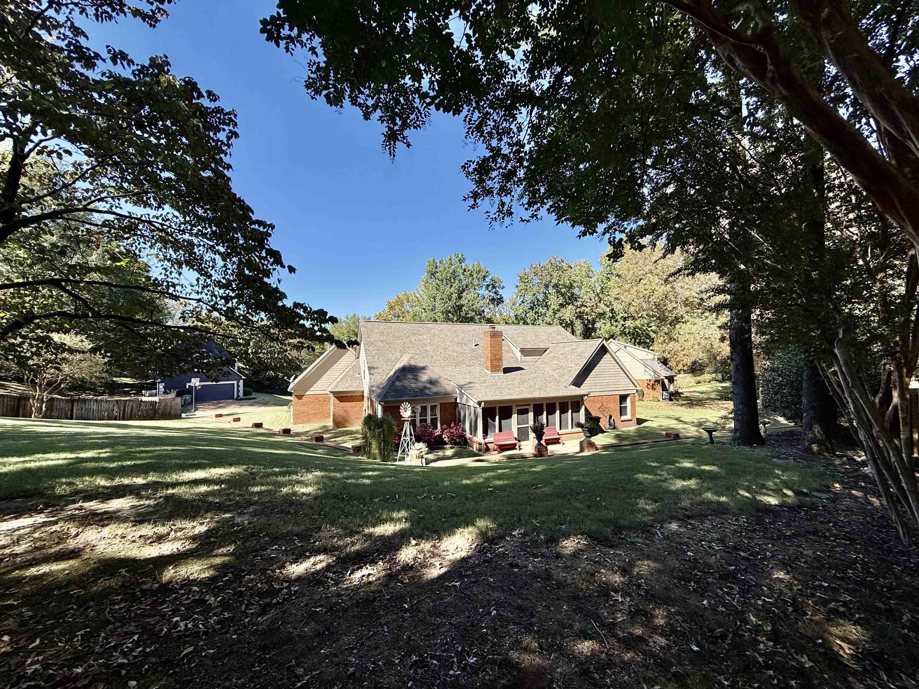 9427 MORNING WOODS CV