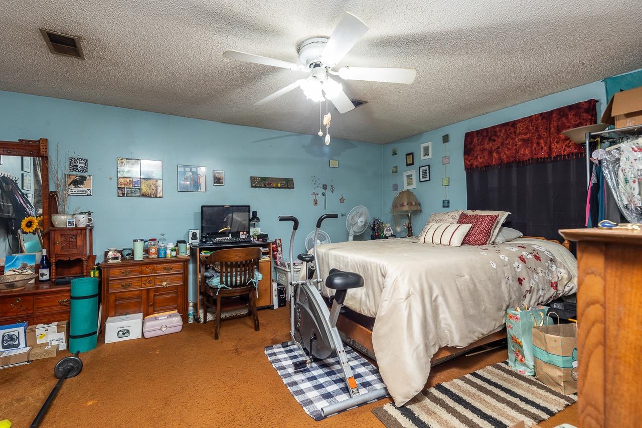 6040 CASCADE HILL CV