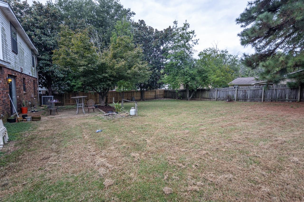 6040 CASCADE HILL CV