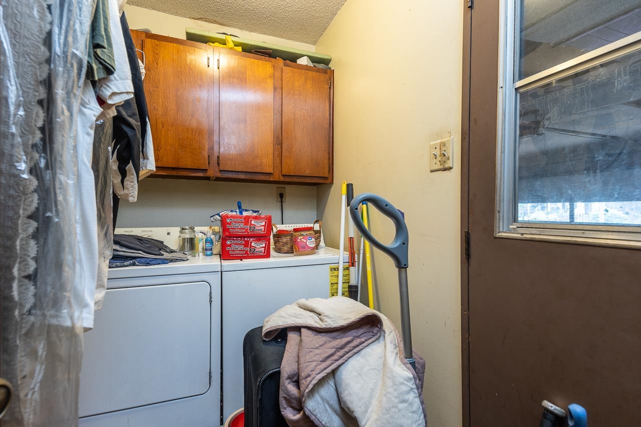 6040 CASCADE HILL CV
