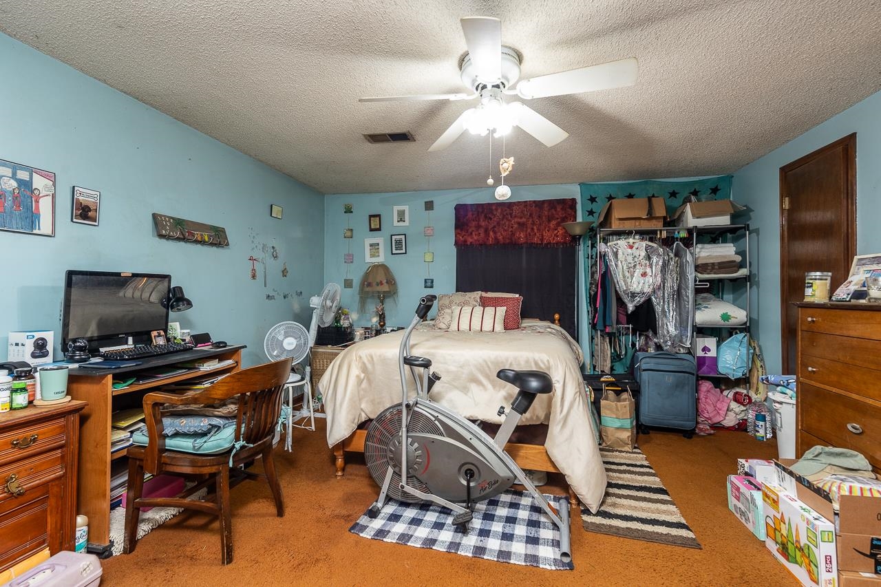 6040 CASCADE HILL CV