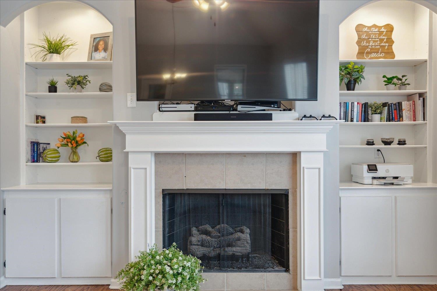 12091 BROOKS VILLAGE DR