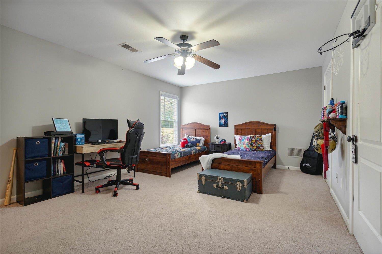 12091 BROOKS VILLAGE DR