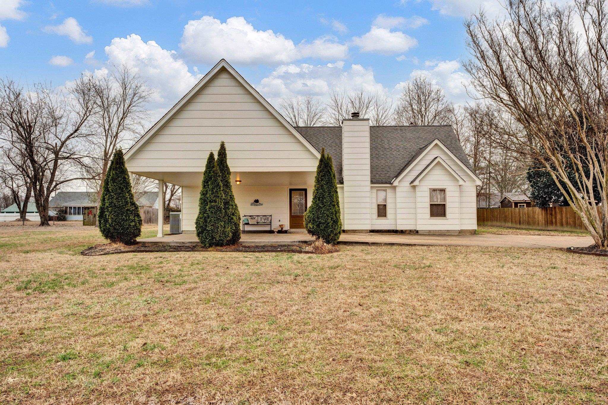 60 ANITA DR