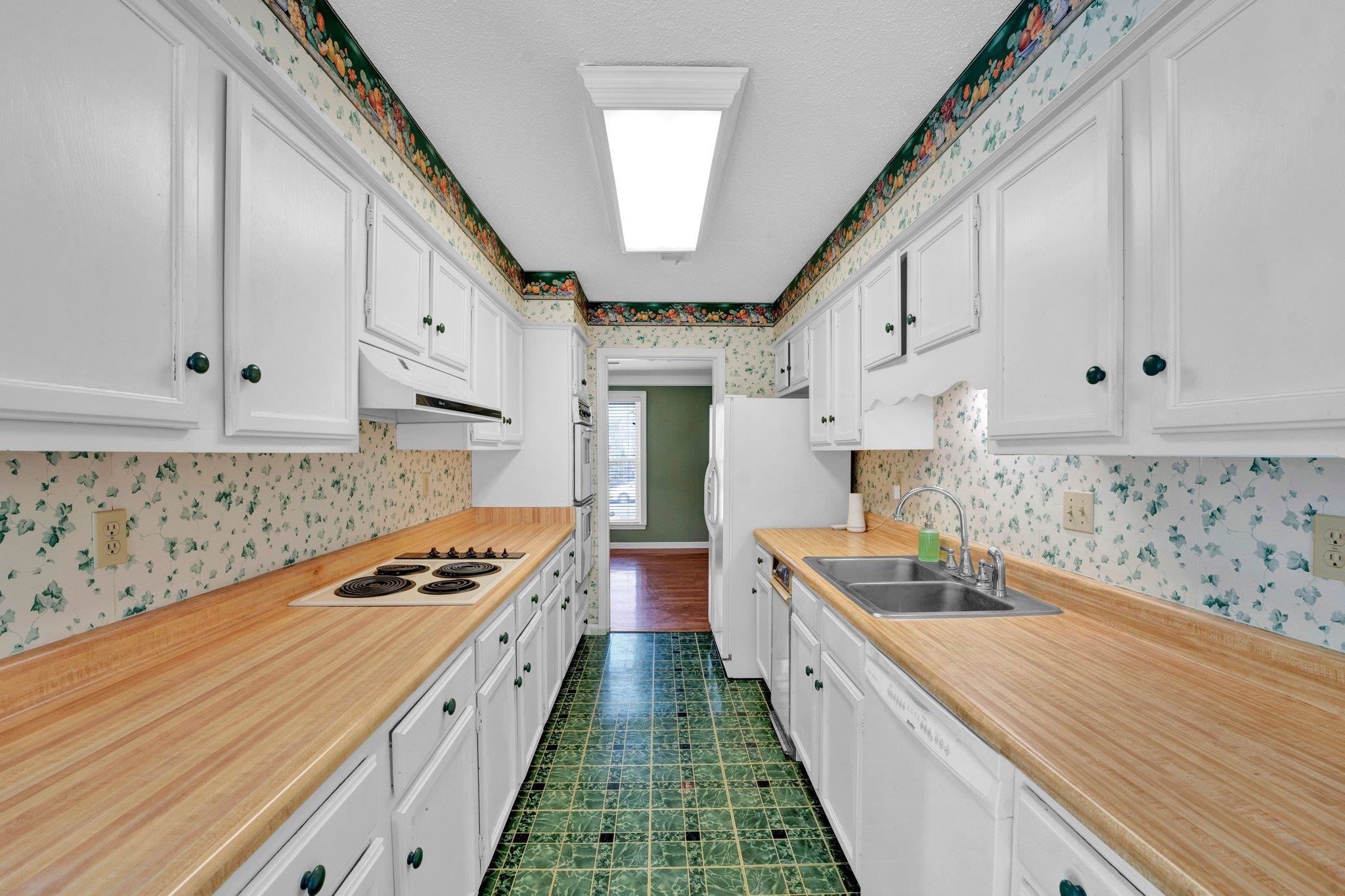 8559 WALNUT GROVE RD