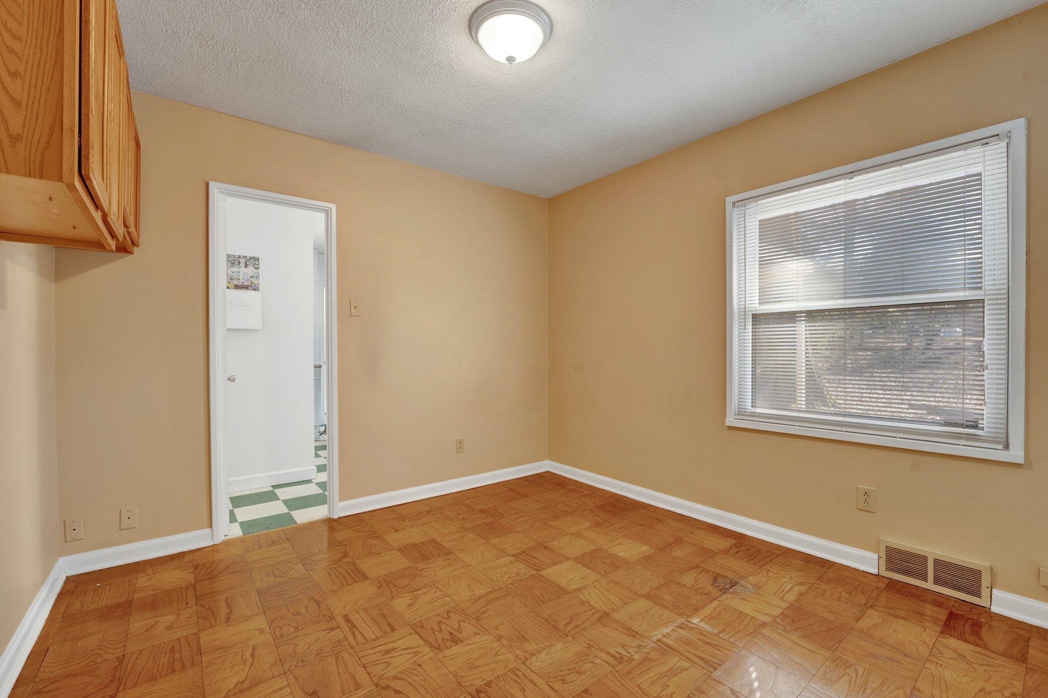 5387 BRANTFORD AVE