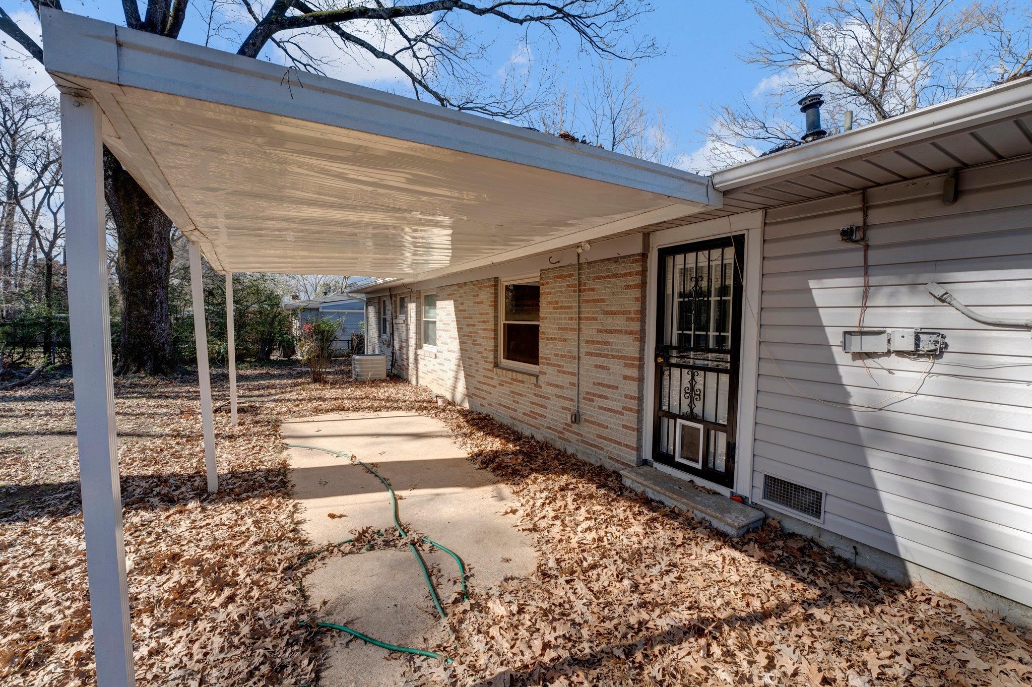 5387 BRANTFORD AVE