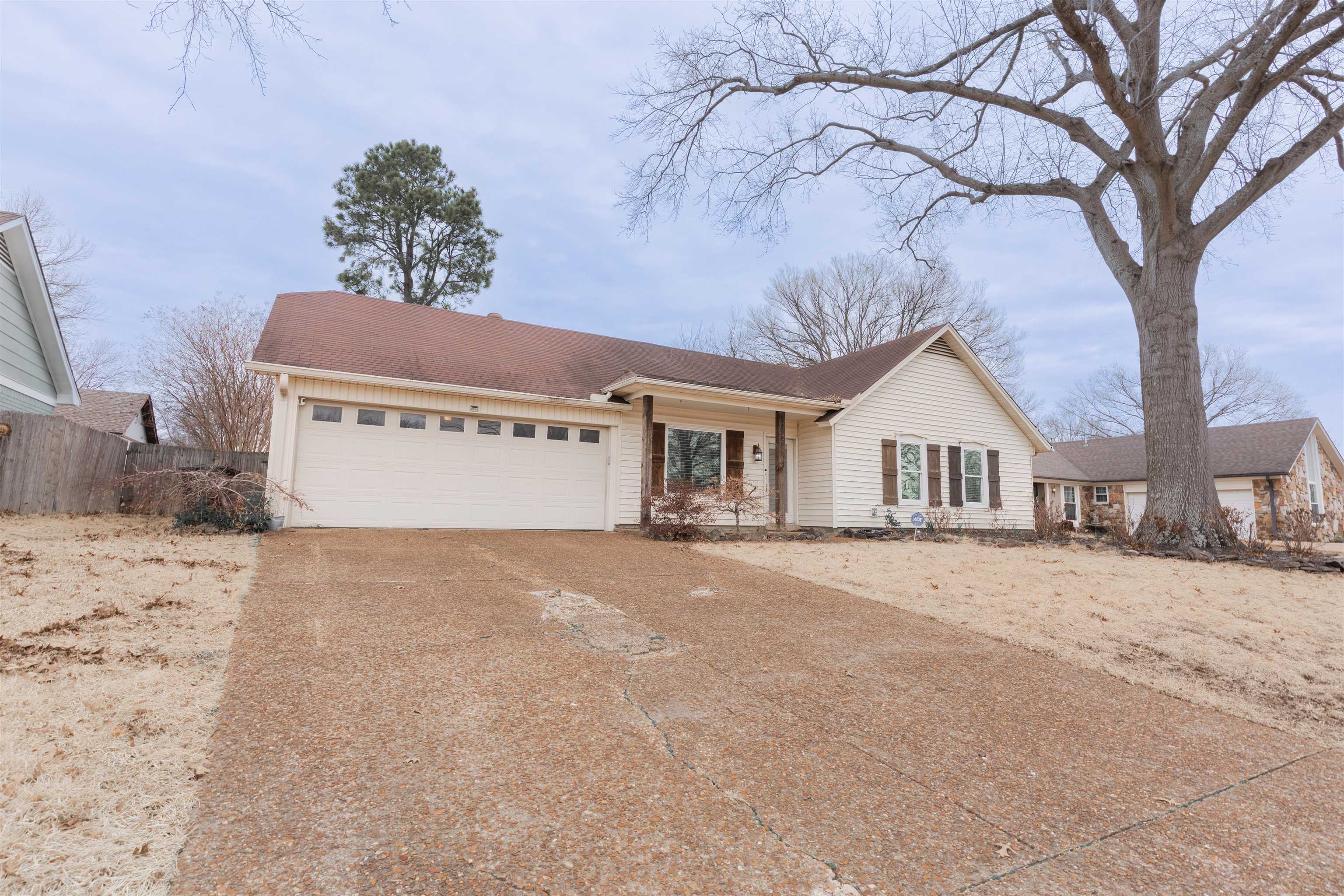 6248 ROCKLEDGE DR