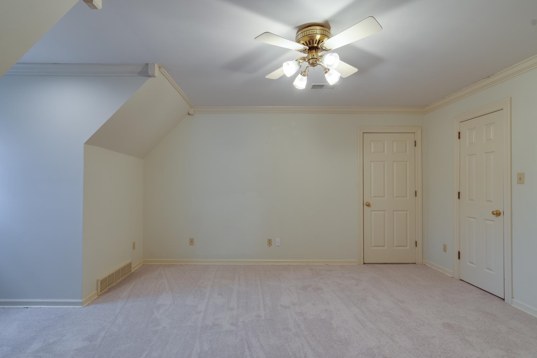 9005 SUMMER GROVE CV