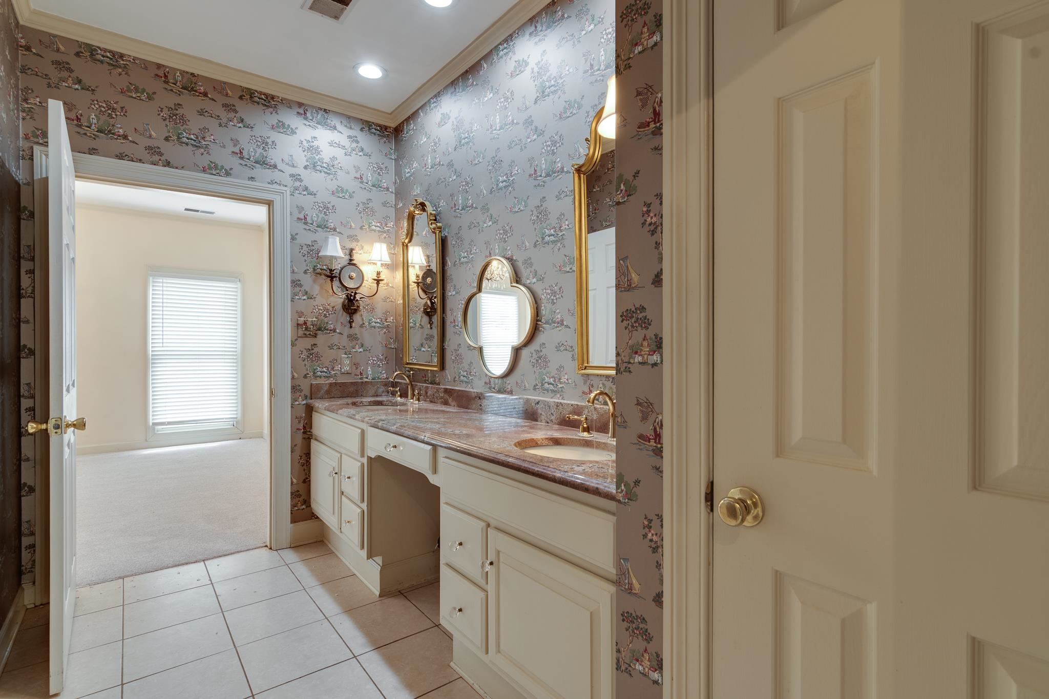 9005 SUMMER GROVE CV