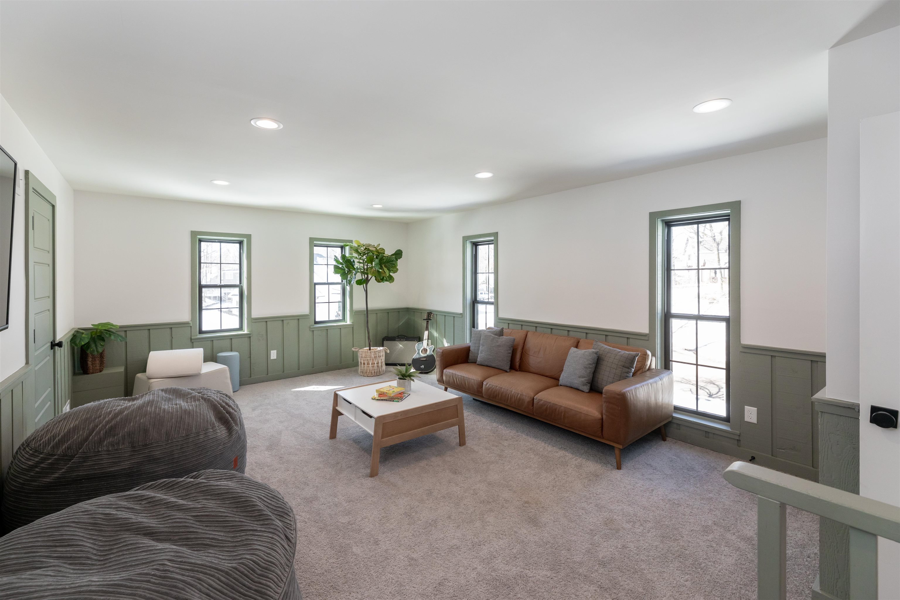 3988 BLUE SPRUCE CIR