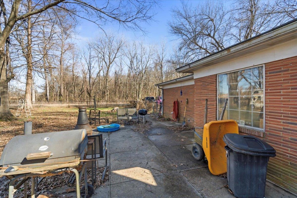4106 CRENSHAW RD