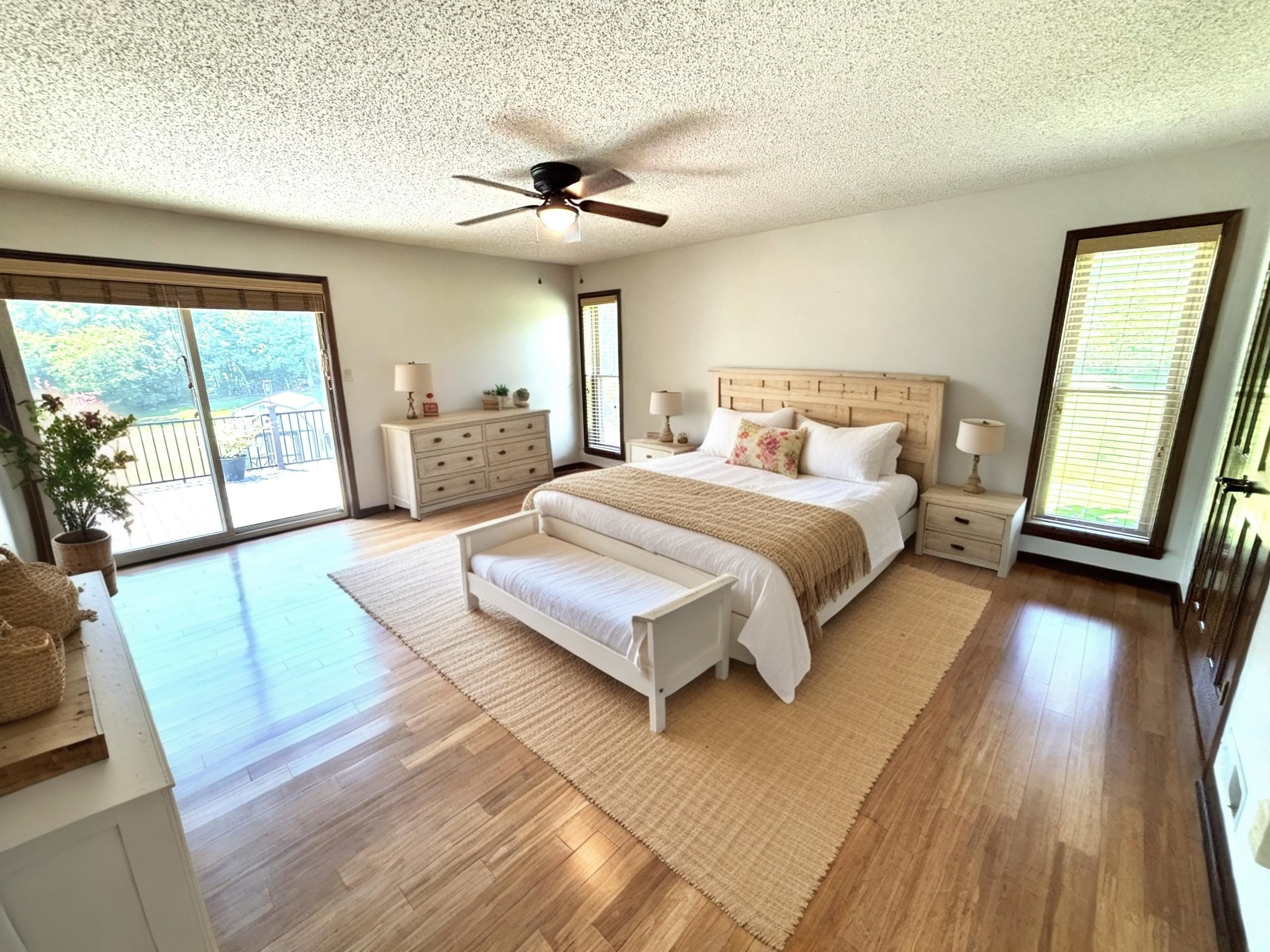 6007 ISLAND FORTY RD