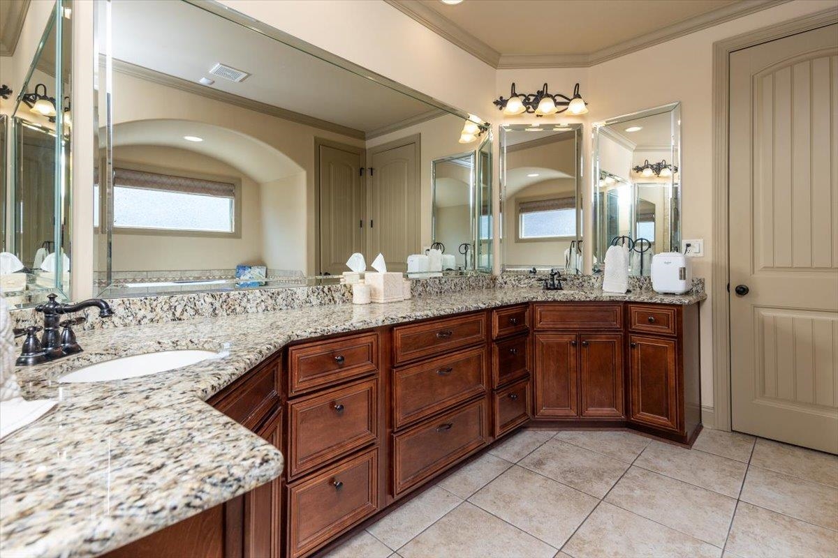5208 PRAIRIE SKY DR