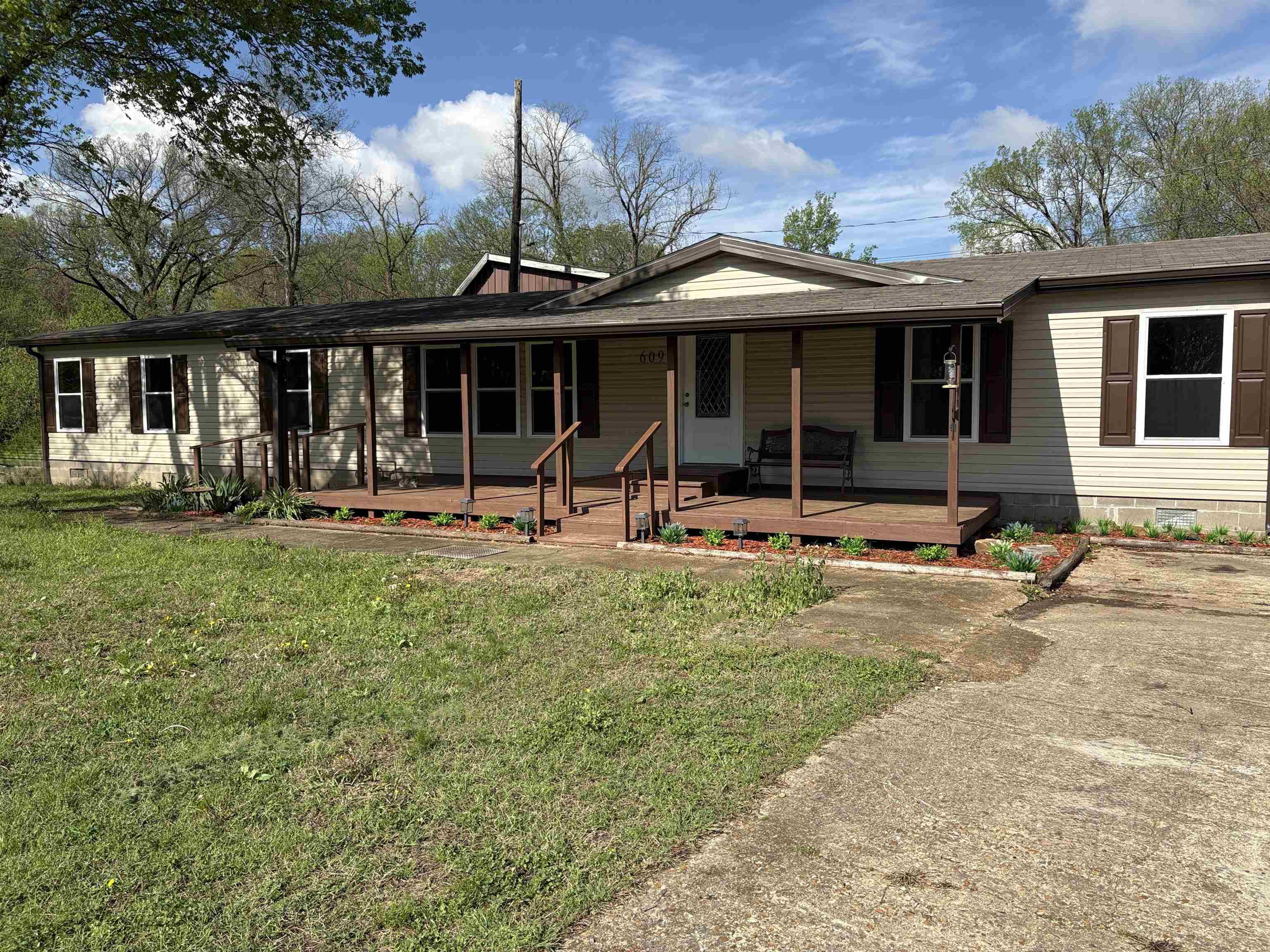 609 EGYPT RD