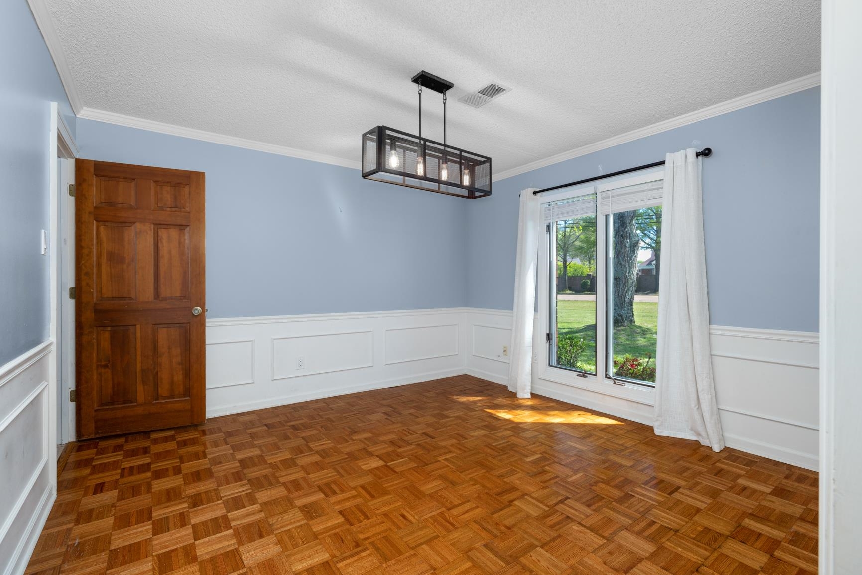 7570 MEMPHIS-ARLINGTON RD