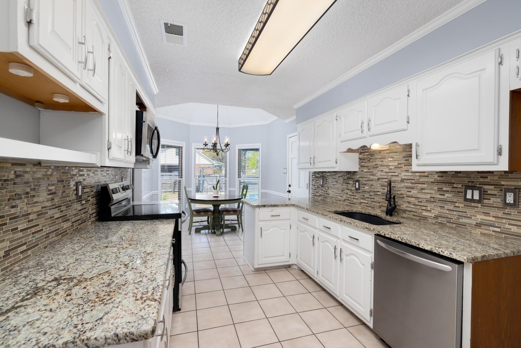 7570 MEMPHIS-ARLINGTON RD