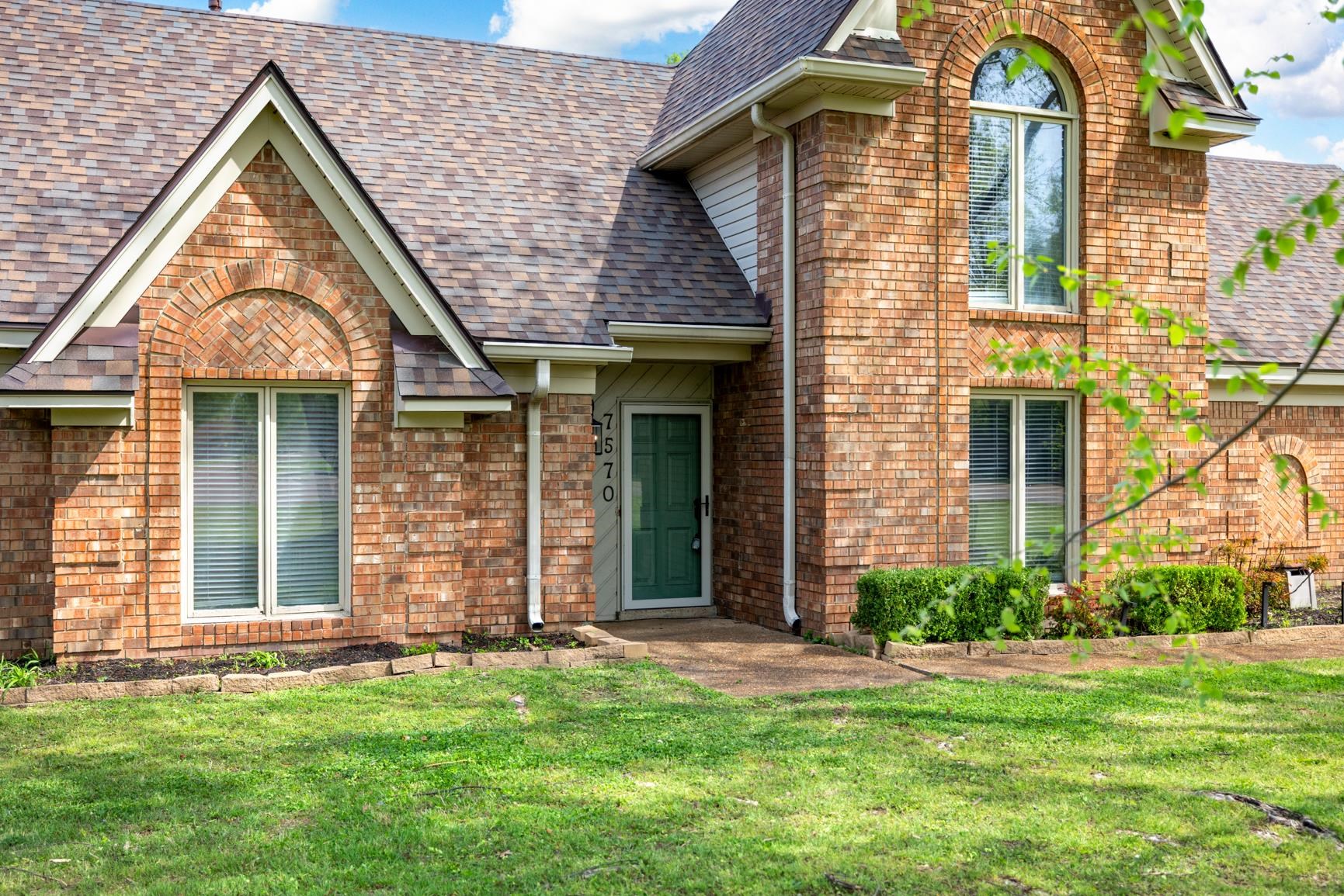 7570 MEMPHIS-ARLINGTON RD