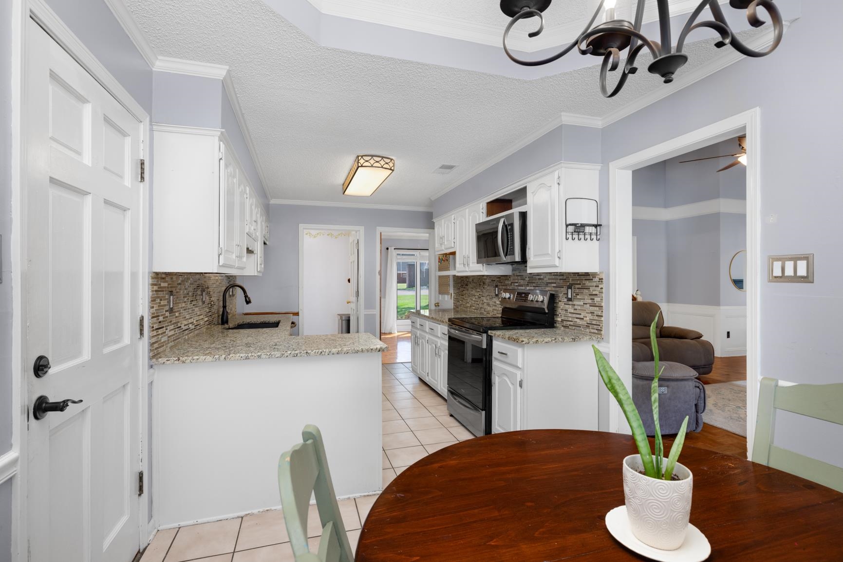 7570 MEMPHIS-ARLINGTON RD