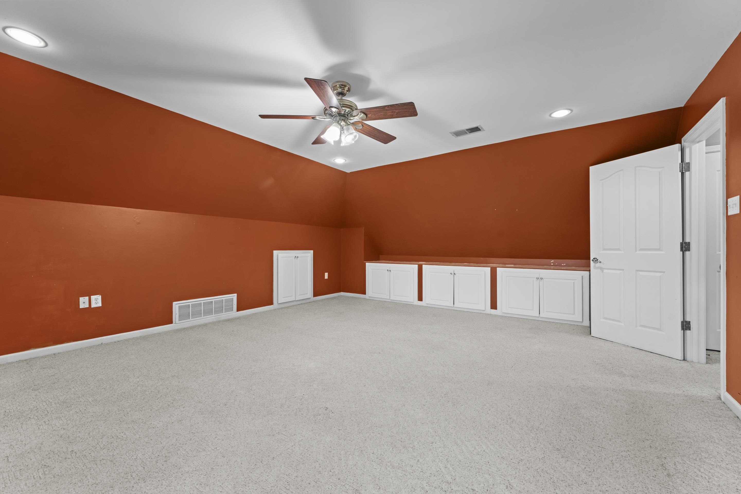4132 BLACKHEATH DR