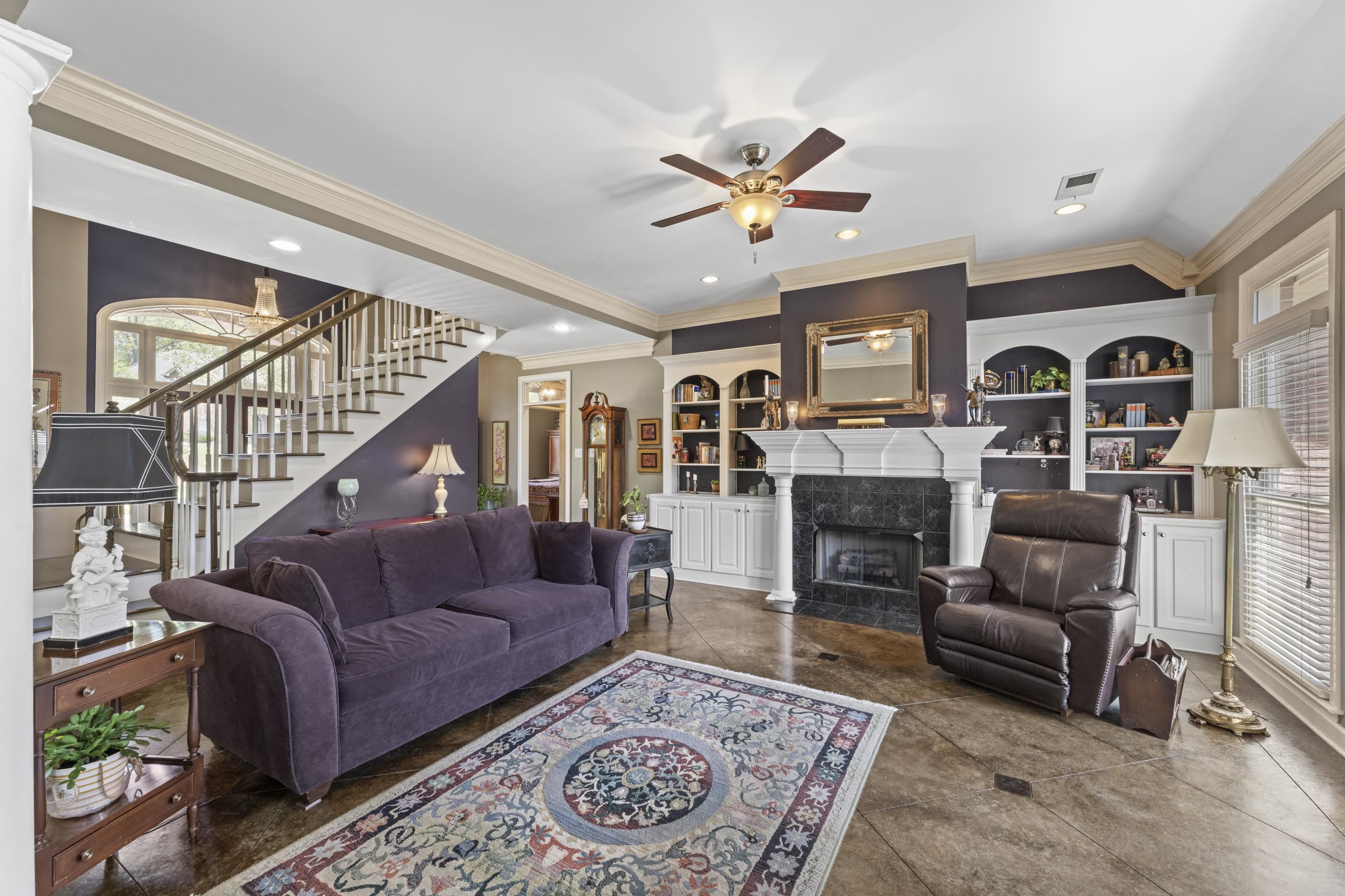 4132 BLACKHEATH DR