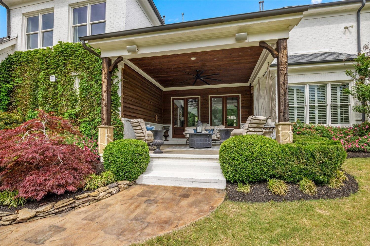 3933 S POTTER WOODS CV