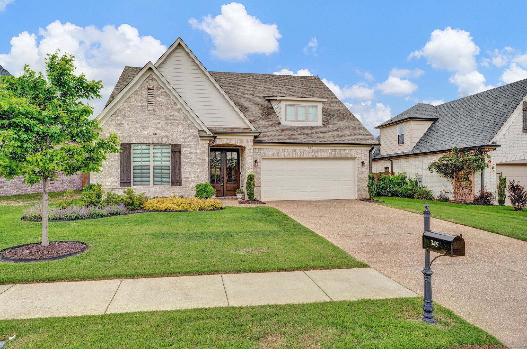 345 CHEROKEE CIR