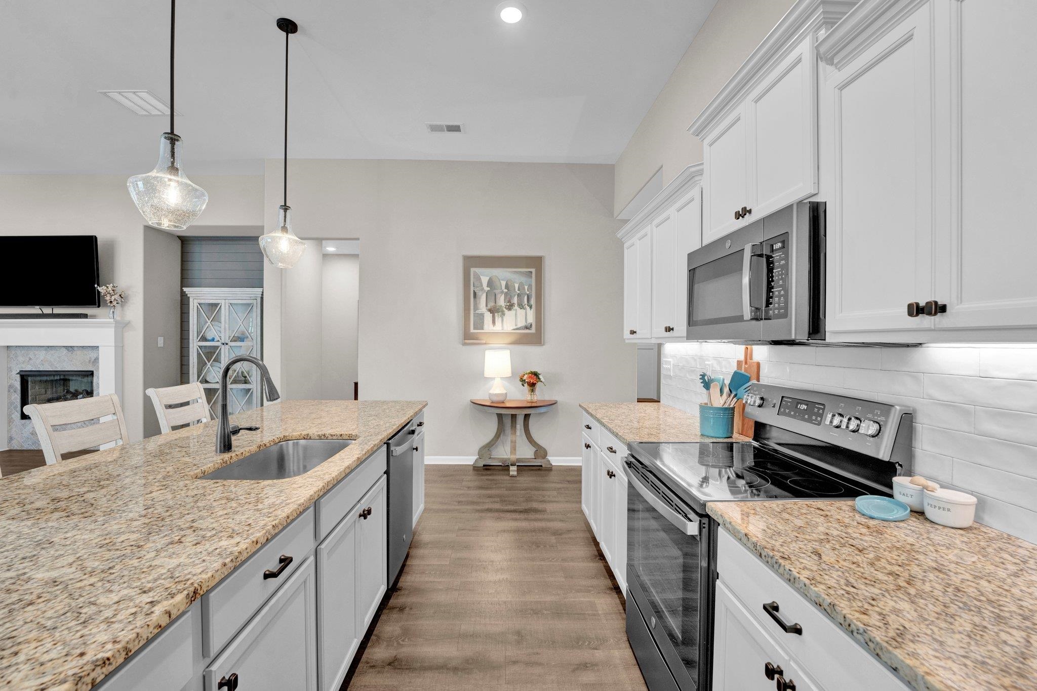 345 CHEROKEE CIR