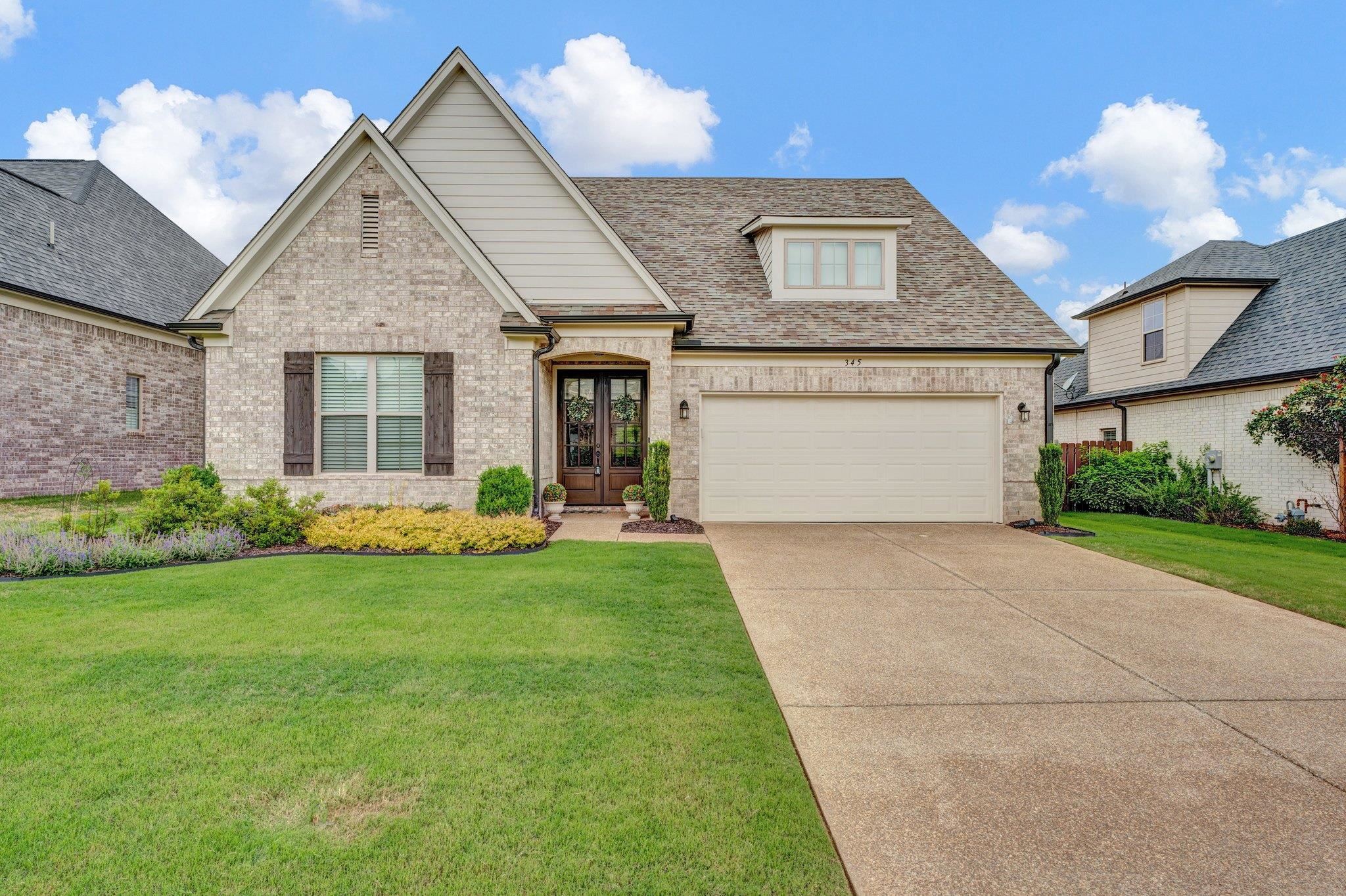 345 CHEROKEE CIR